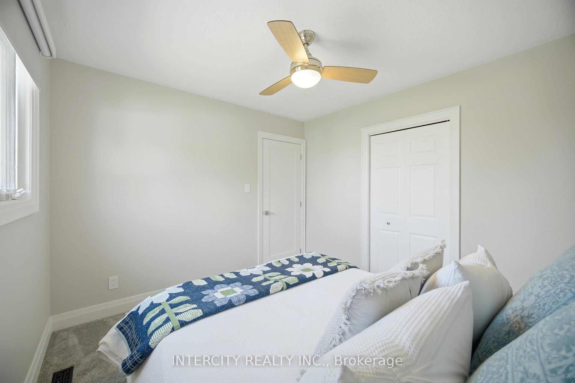 Photo 28 of 2262 Webb Street, Innisfil, Stroud — HOMEH