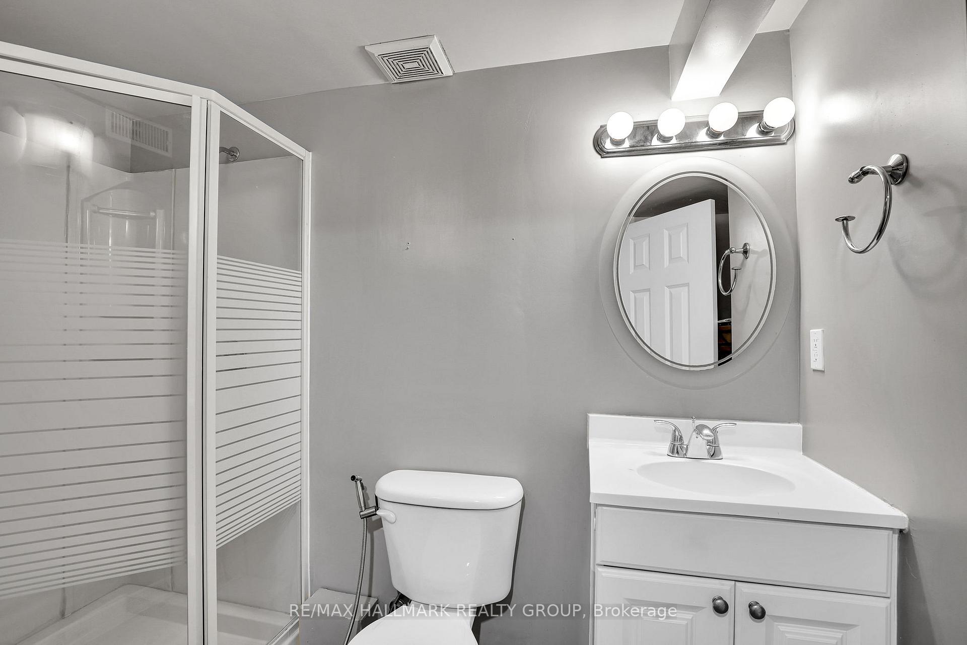 Photo 23 of 2912 Fairlea Crescent, Ottawa, Heron Gate/Industrial Park — HOMEH