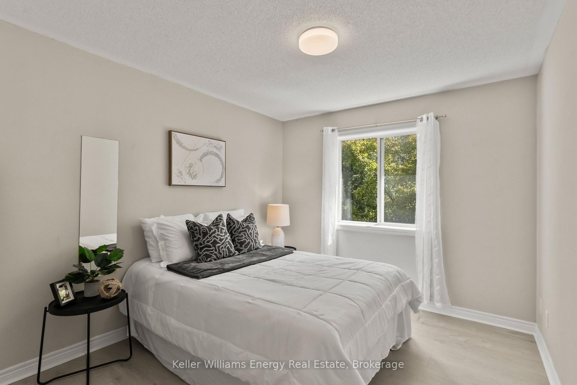 Photo 29 of 35 Virginia Drive, Whitby, Pringle Creek — HOMEH