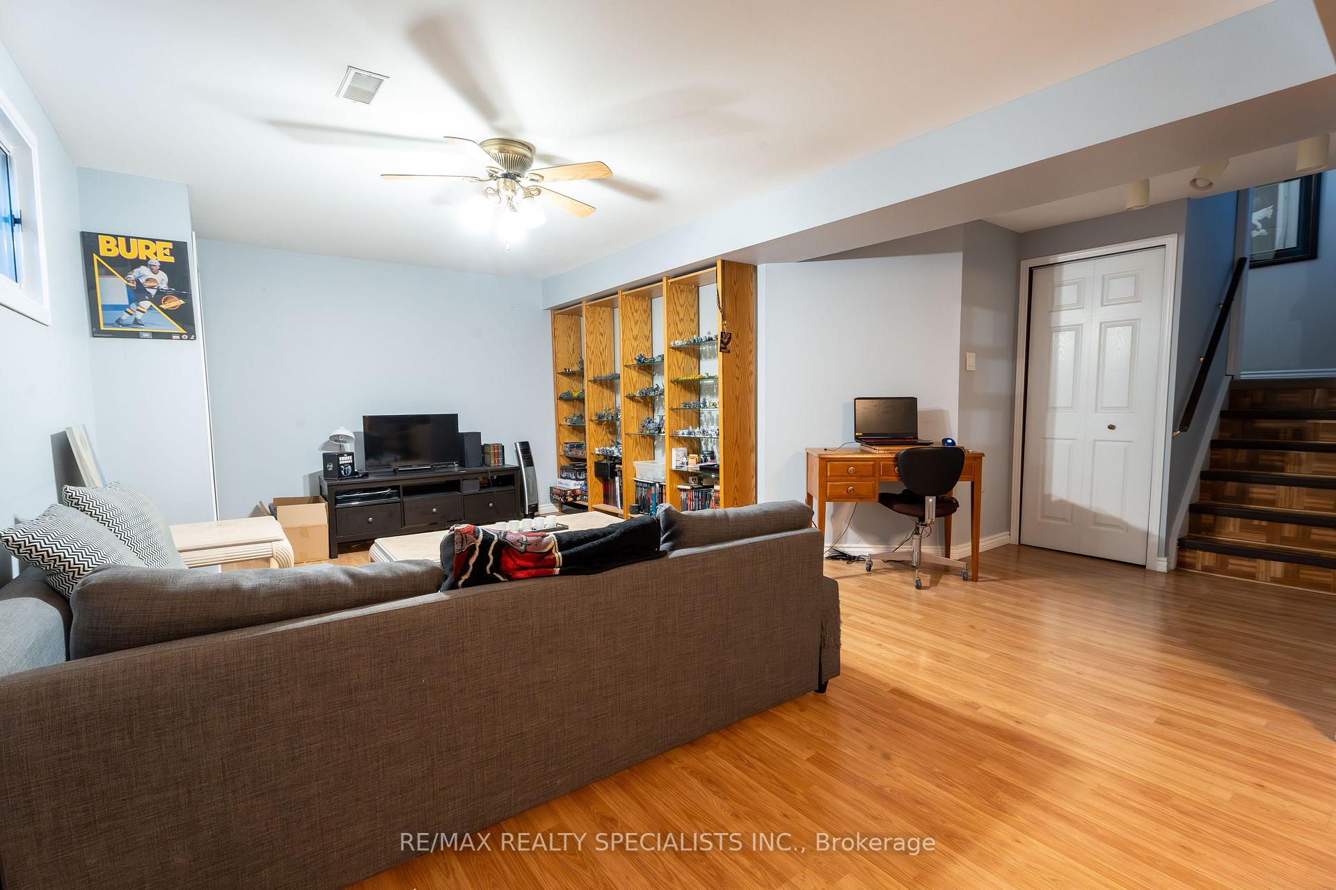 Photo 36 of 39 Parkside Drive, Brampton, Brampton South — HOMEH