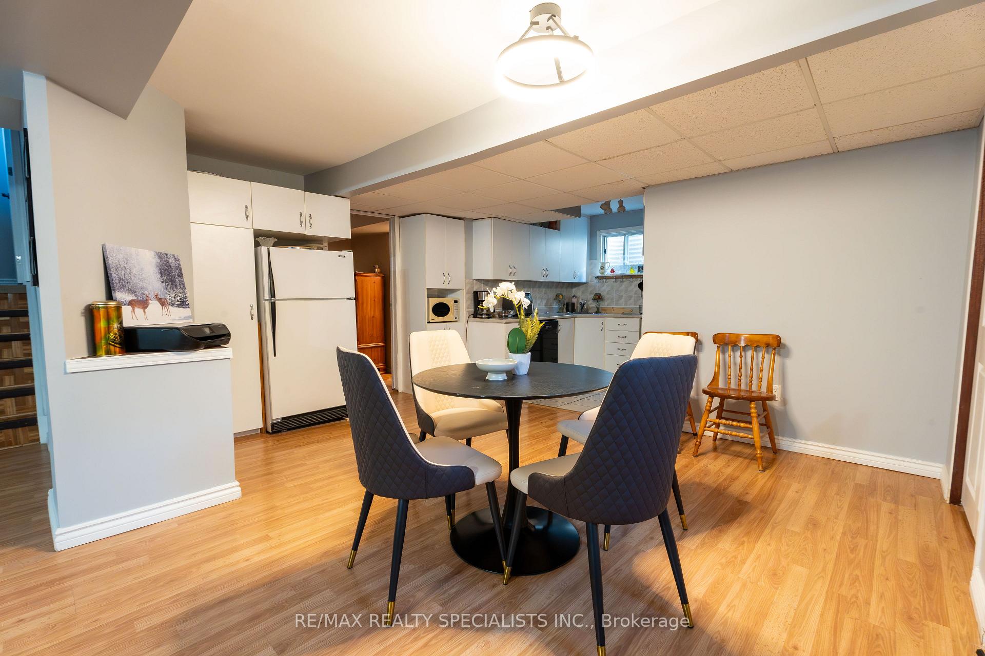 Photo 37 of 39 Parkside Drive, Brampton, Brampton South — HOMEH