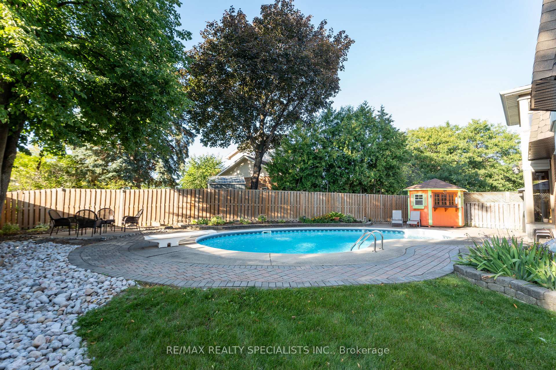 Photo 42 of 39 Parkside Drive, Brampton, Brampton South — HOMEH