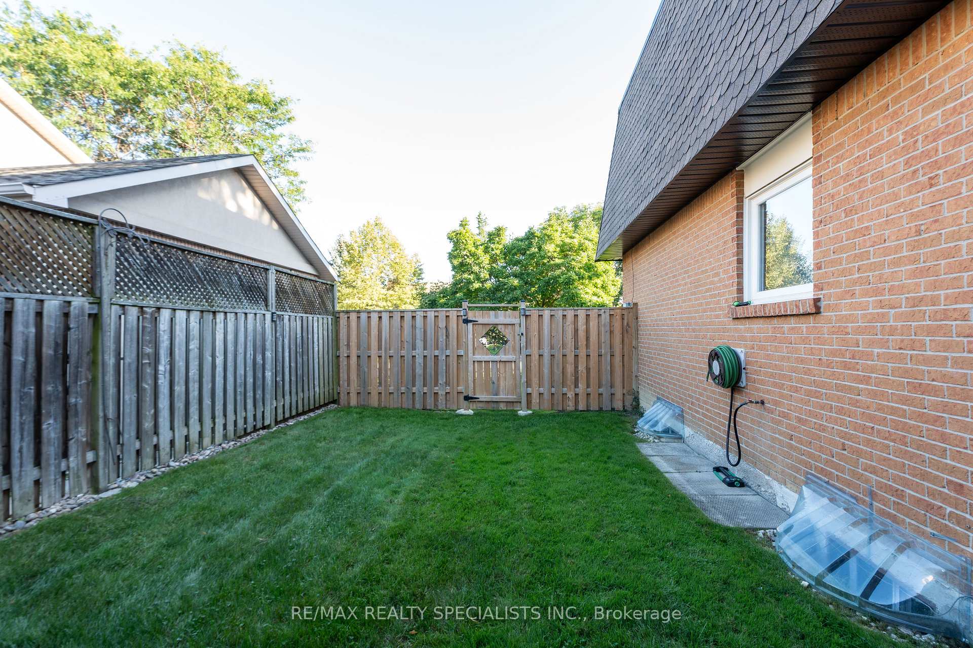 Photo 47 of 39 Parkside Drive, Brampton, Brampton South — HOMEH