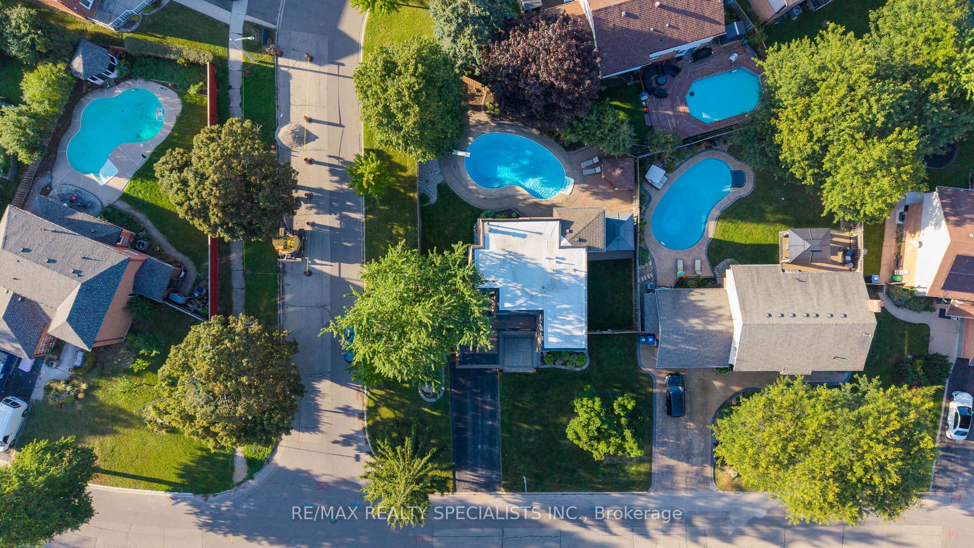 Photo 51 of 39 Parkside Drive, Brampton, Brampton South — HOMEH