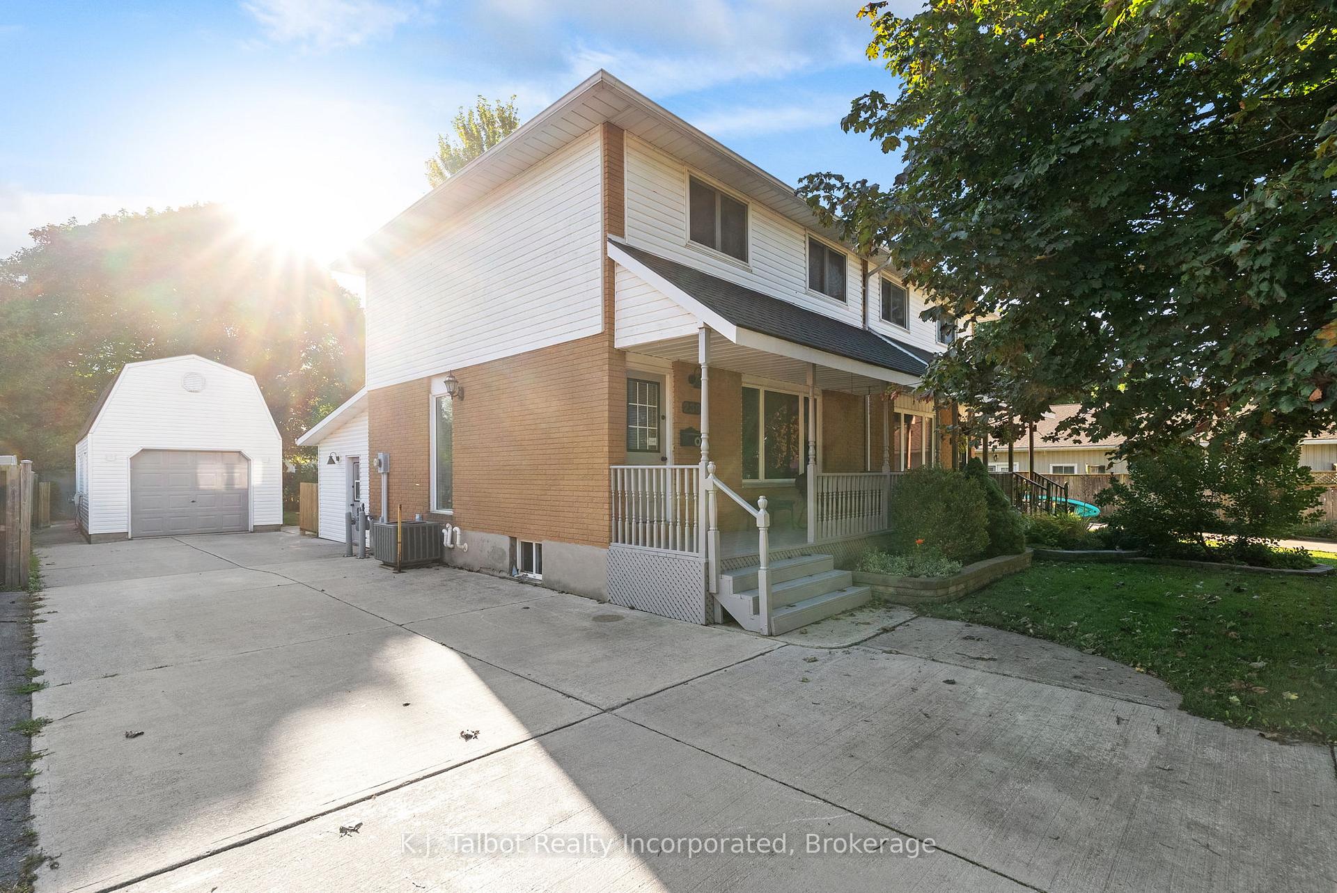 Photo 45 of 239 Tilt Street, Goderich, Goderich (Town) — HOMEH