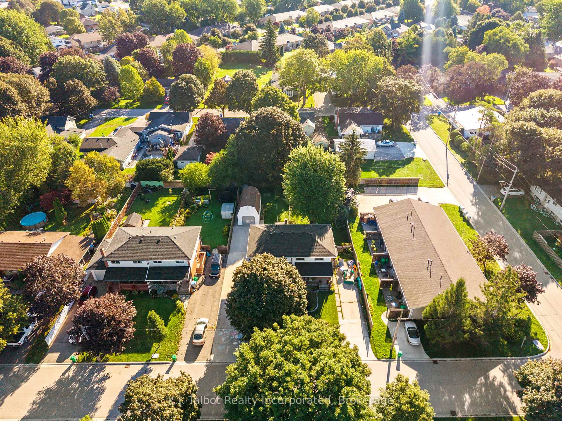 Photo 46 of 239 Tilt Street, Goderich, Goderich (Town) — HOMEH
