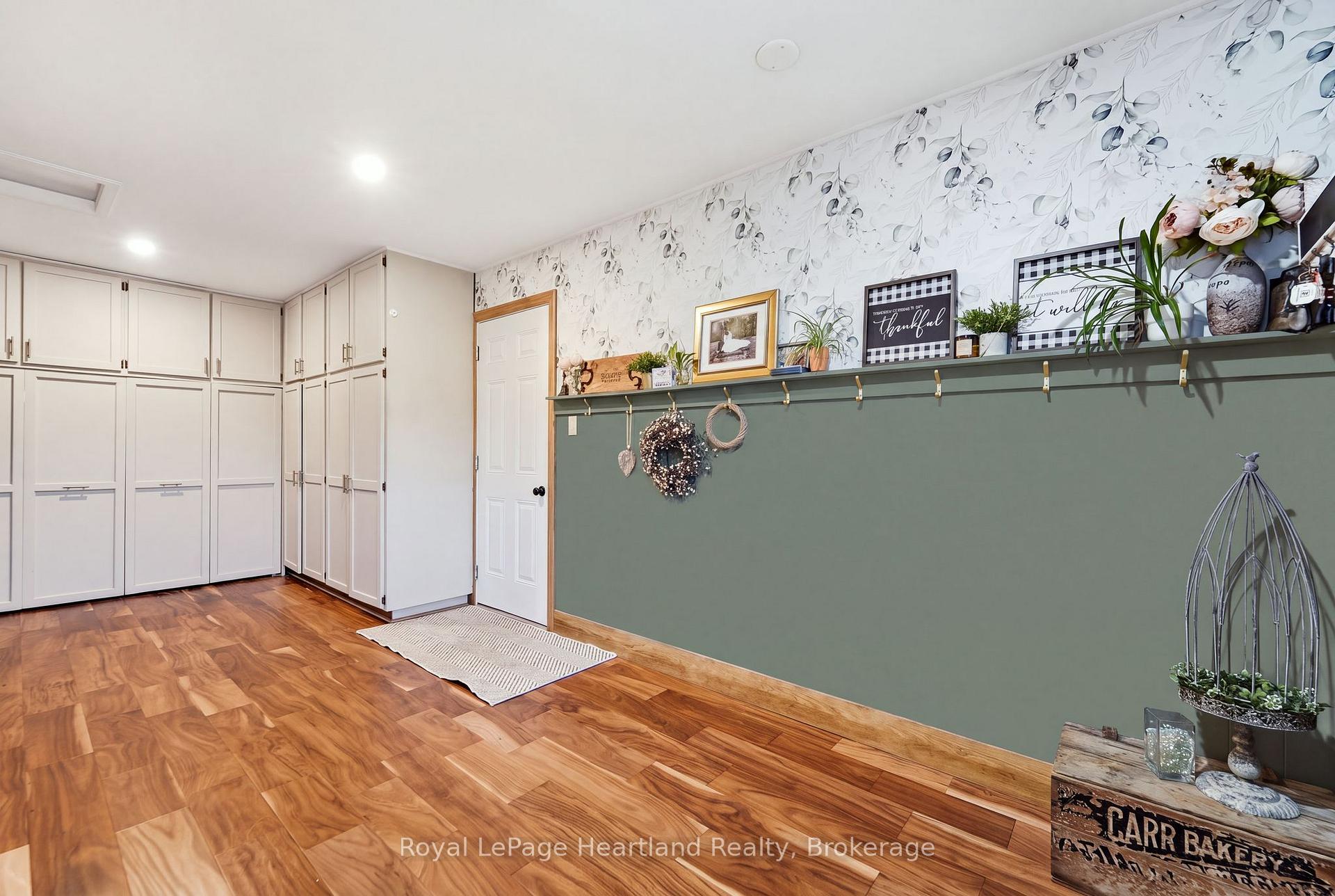 Photo 3 of 77872 London Road, Huron East, Tuckersmith — HOMEH