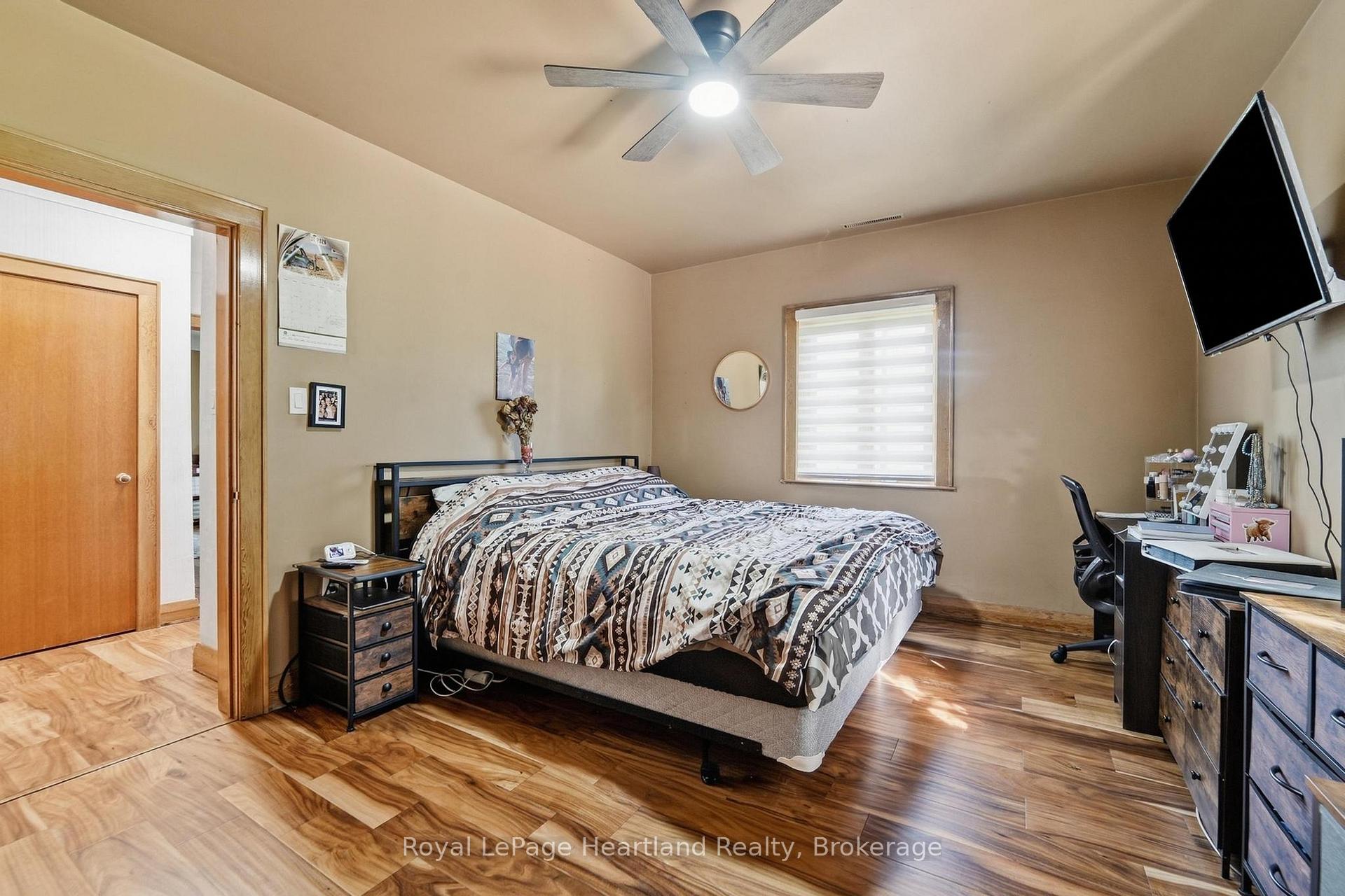 Photo 11 of 77872 London Road, Huron East, Tuckersmith — HOMEH