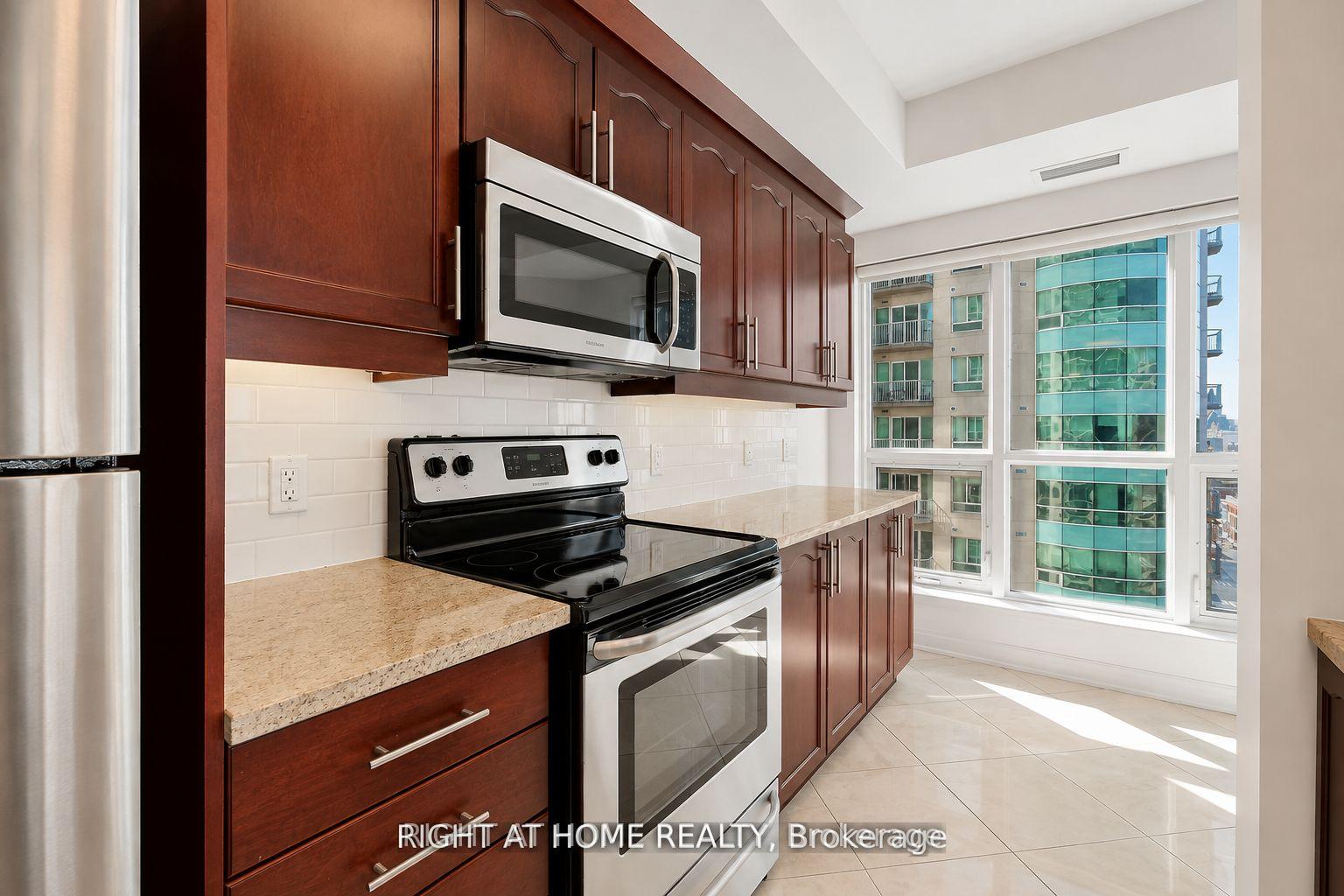 Photo 13 of Unit 1601, 242 Rideau Street, Ottawa, Sandy Hill — HOMEH
