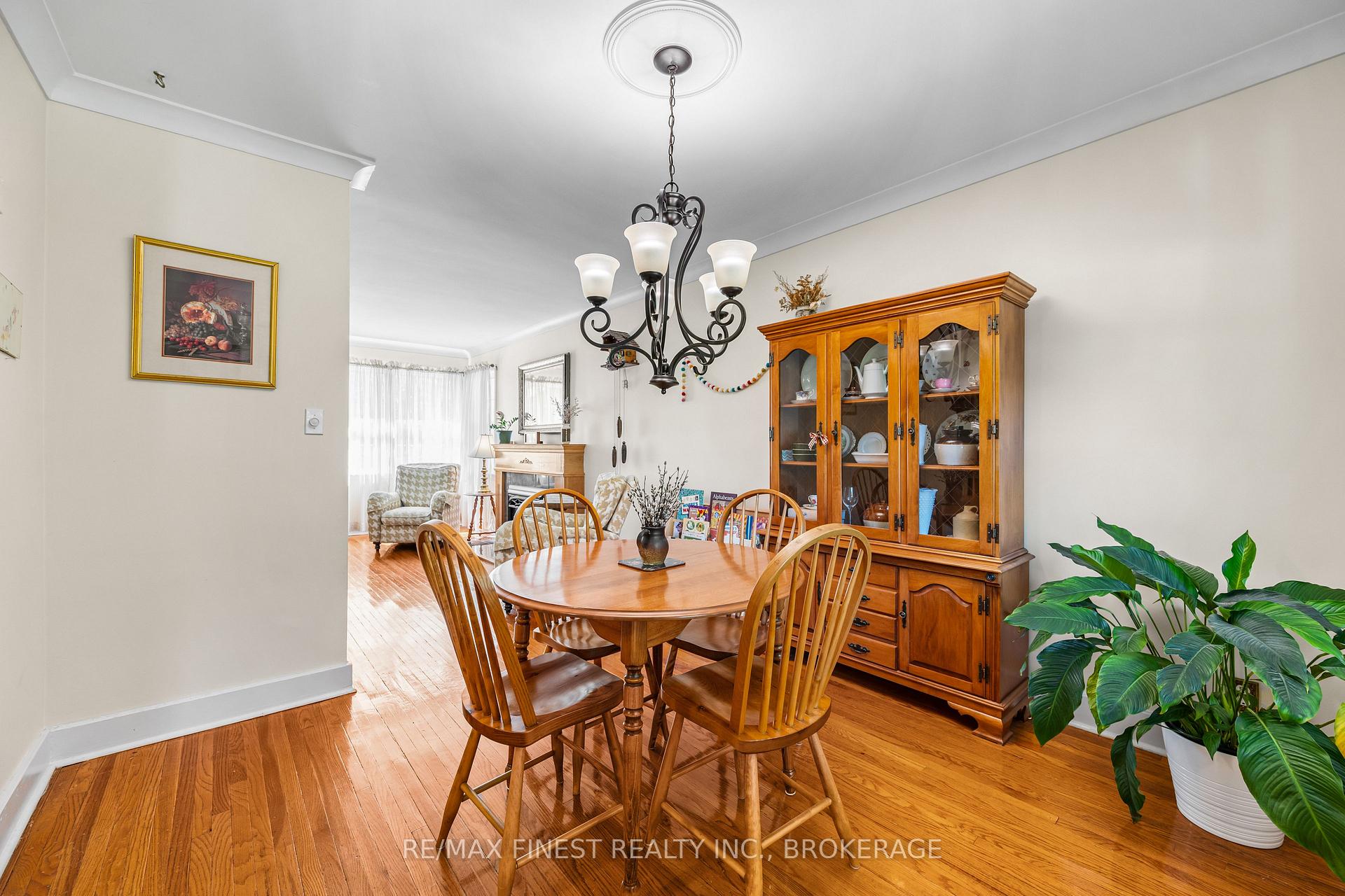 Photo 9 of 15 Alexander Street, Kingston, West of Sir John A. Blvd — HOMEH