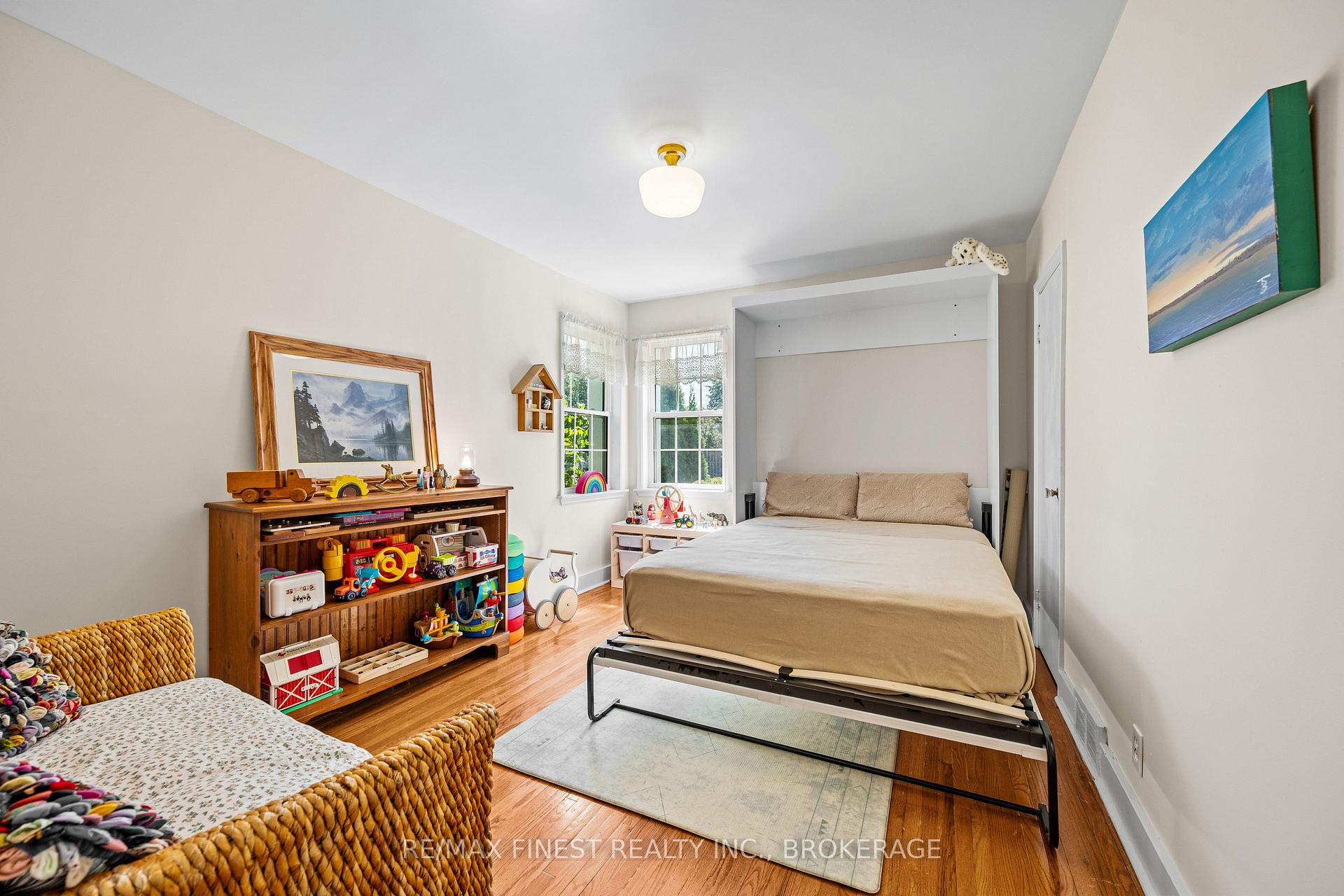 Photo 21 of 15 Alexander Street, Kingston, West of Sir John A. Blvd — HOMEH