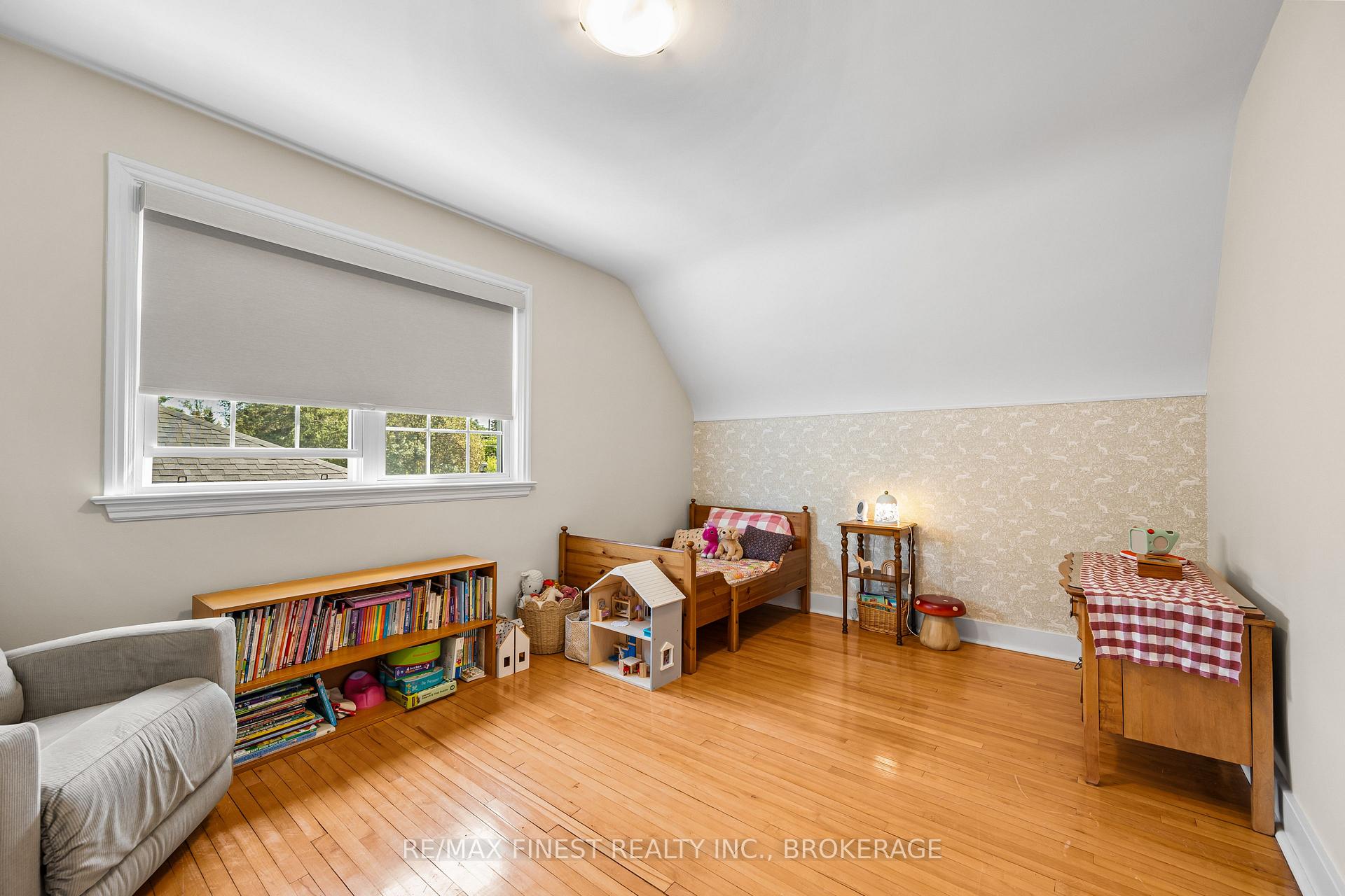 Photo 24 of 15 Alexander Street, Kingston, West of Sir John A. Blvd — HOMEH