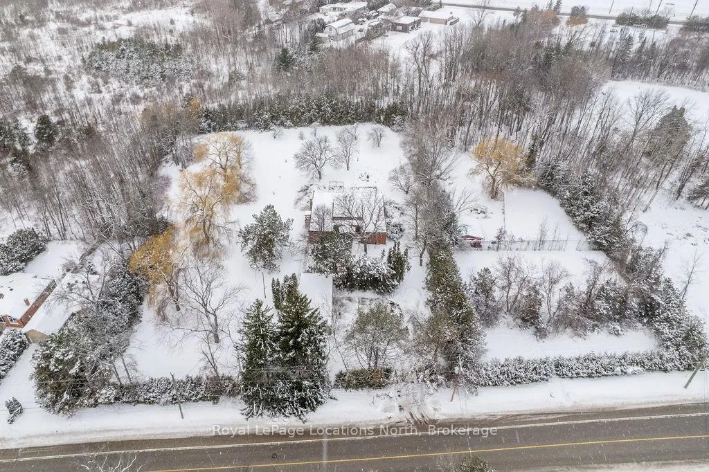 Photo 2 of 1470 Maple Road, Innisfil, Rural Innisfil — HOMEH
