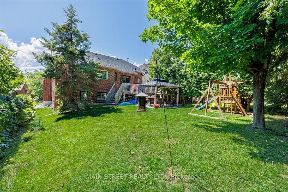 Photo 5 of 49 Circle Ridge Drive, Georgina, Keswick North — HOMEH