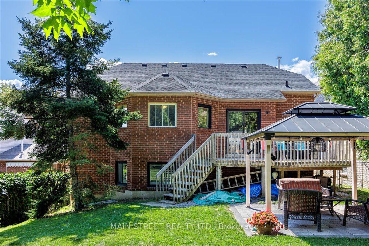 Photo 7 of 49 Circle Ridge Drive, Georgina, Keswick North — HOMEH