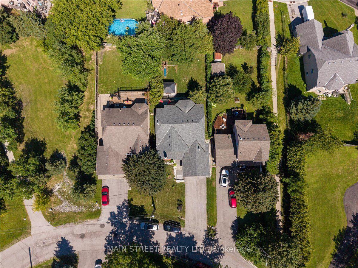 Photo 29 of 49 Circle Ridge Drive, Georgina, Keswick North — HOMEH
