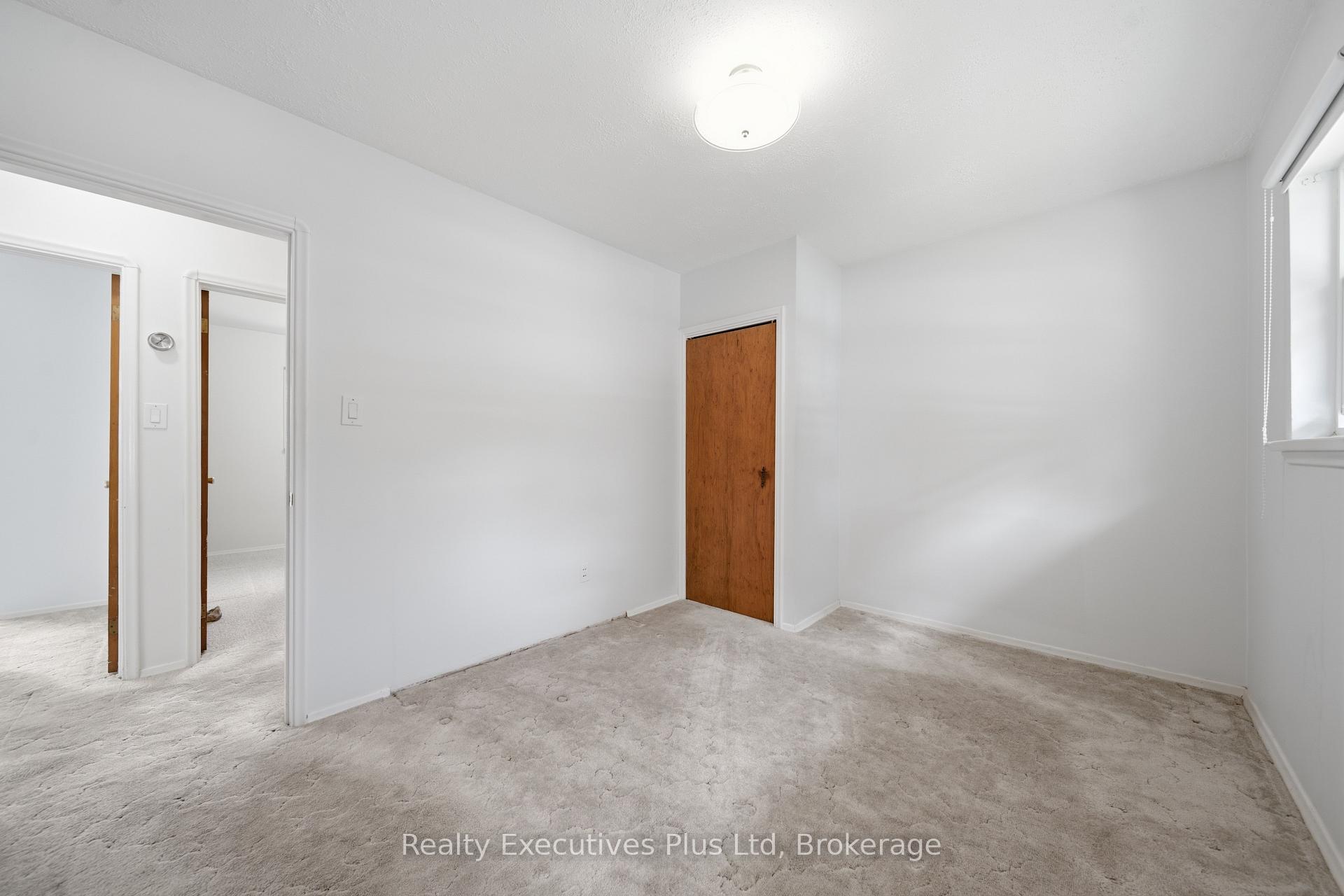 Photo 16 of 82 Cassino Avenue, Guelph, St. George's — HOMEH