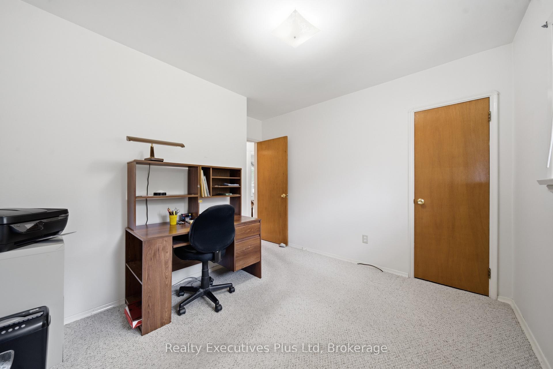 Photo 19 of 82 Cassino Avenue, Guelph, St. George's — HOMEH