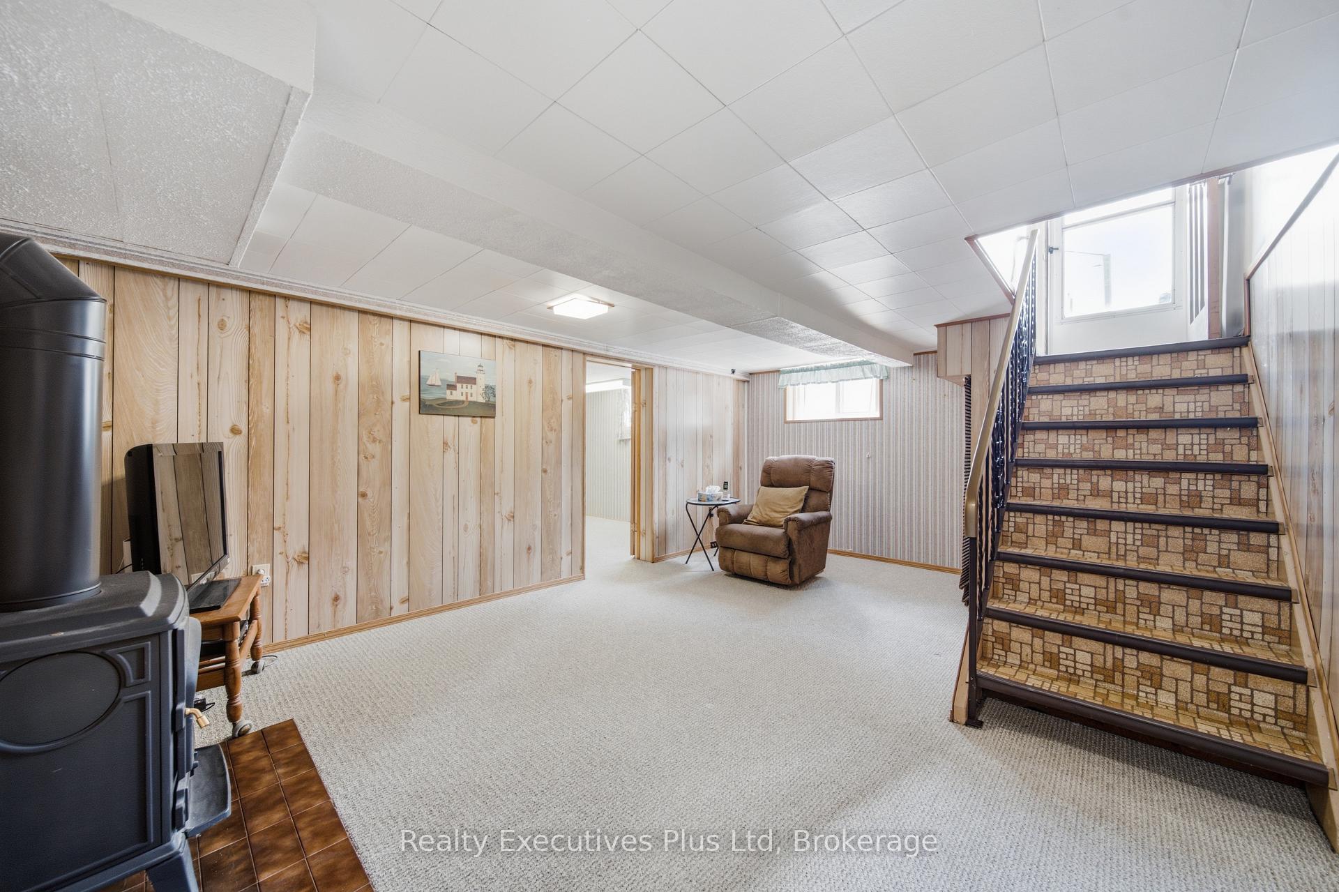 Photo 21 of 82 Cassino Avenue, Guelph, St. George's — HOMEH