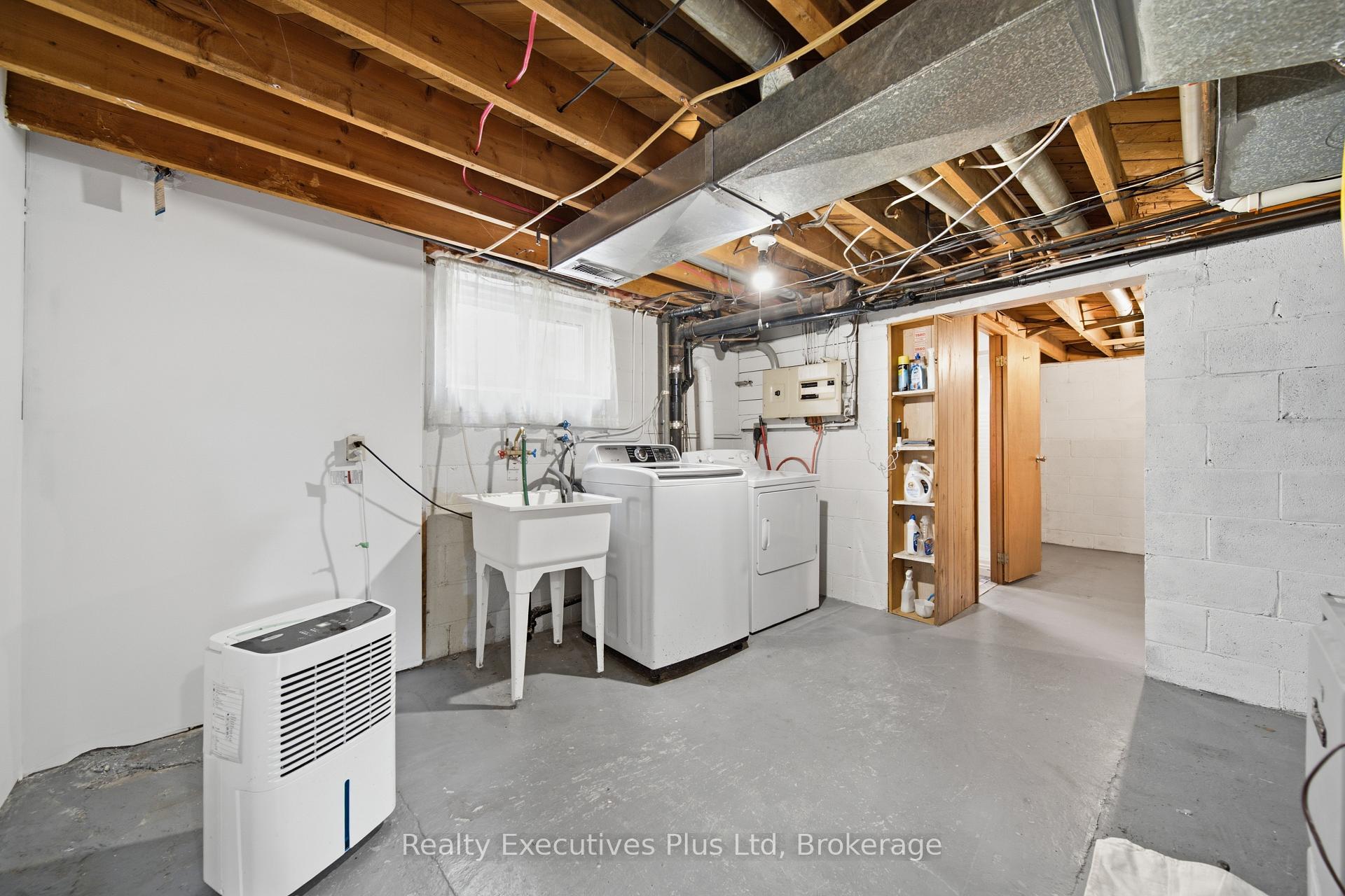 Photo 26 of 82 Cassino Avenue, Guelph, St. George's — HOMEH
