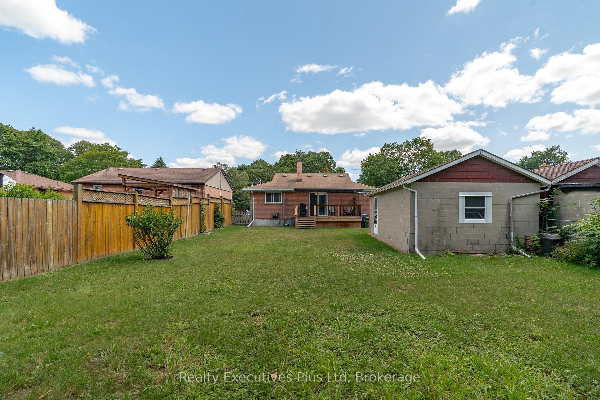 Photo 42 of 82 Cassino Avenue, Guelph, St. George's — HOMEH
