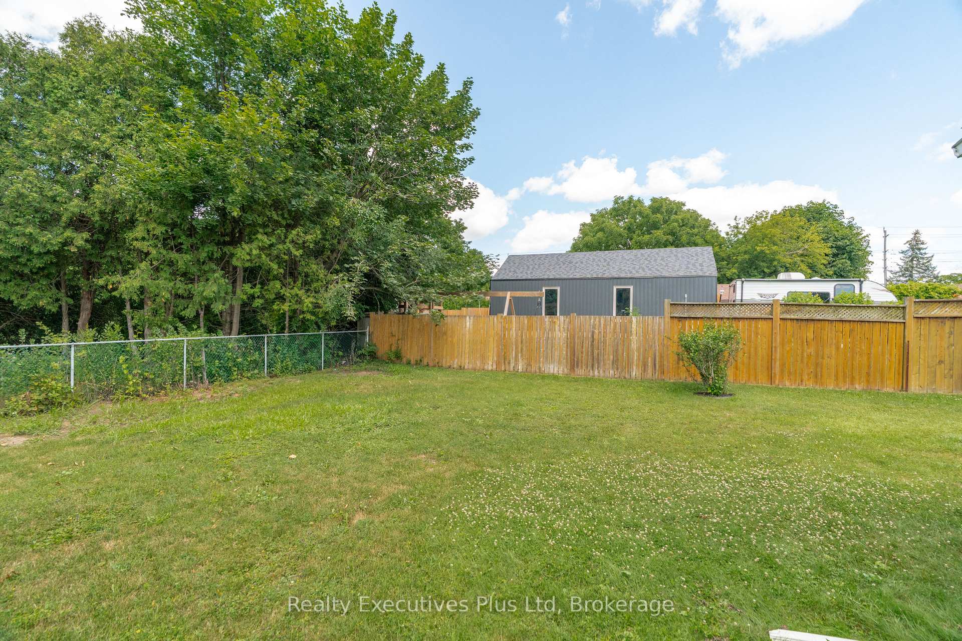 Photo 44 of 82 Cassino Avenue, Guelph, St. George's — HOMEH