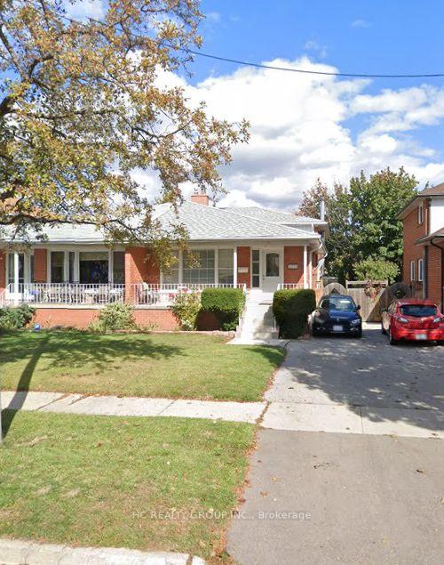 Photo 1 of Lower 3271 Marlene Court, Mississauga, Applewood — HOMEH