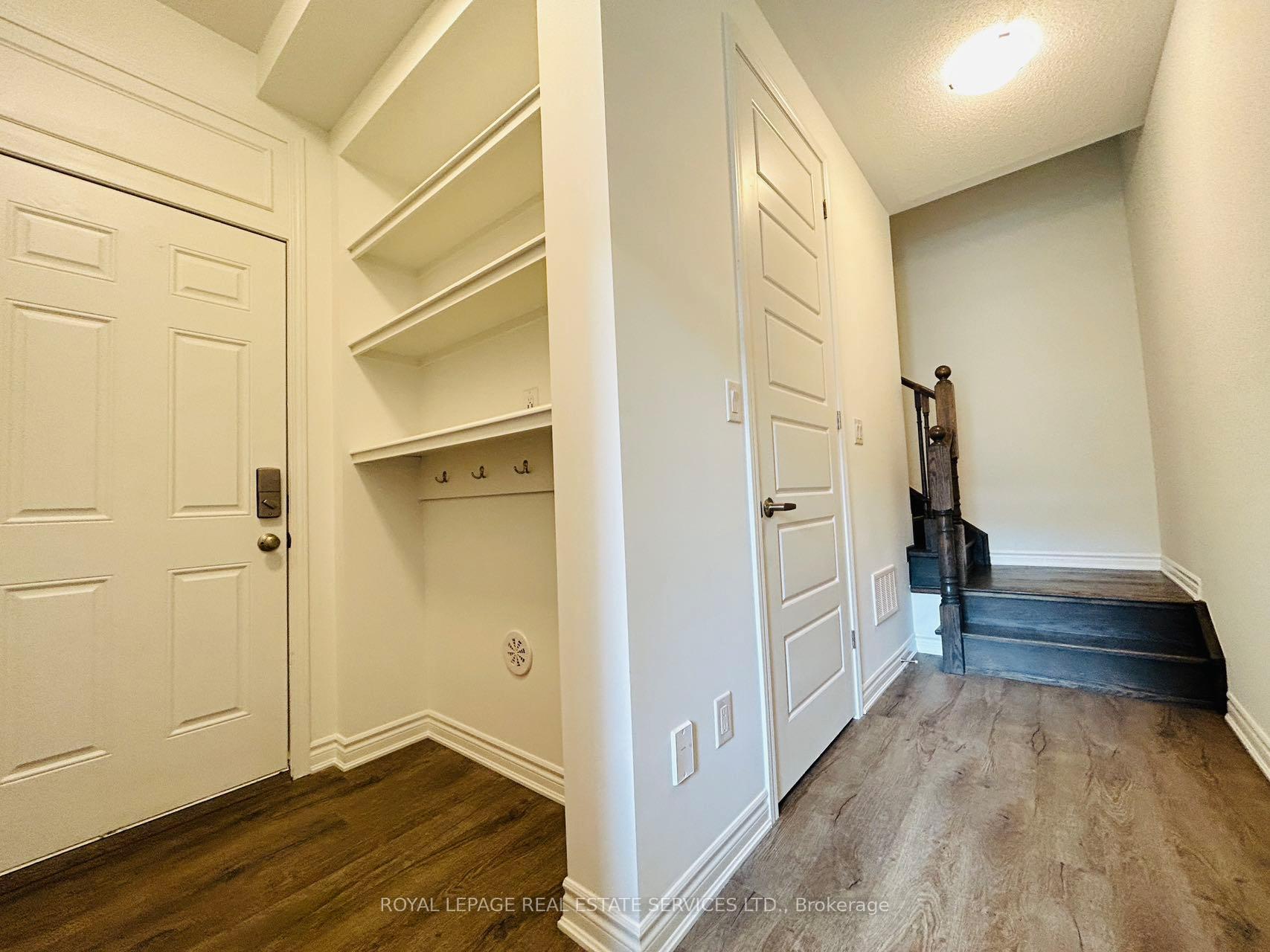 Photo 3 of 1577 Moira Crescent, Milton, Bowes — HOMEH