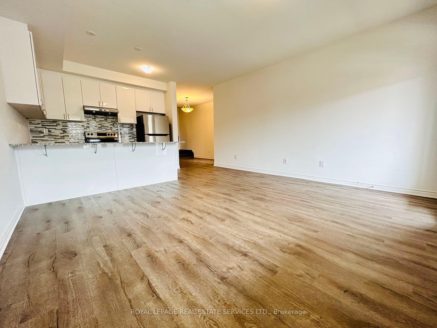 Photo 6 of 1577 Moira Crescent, Milton, Bowes — HOMEH