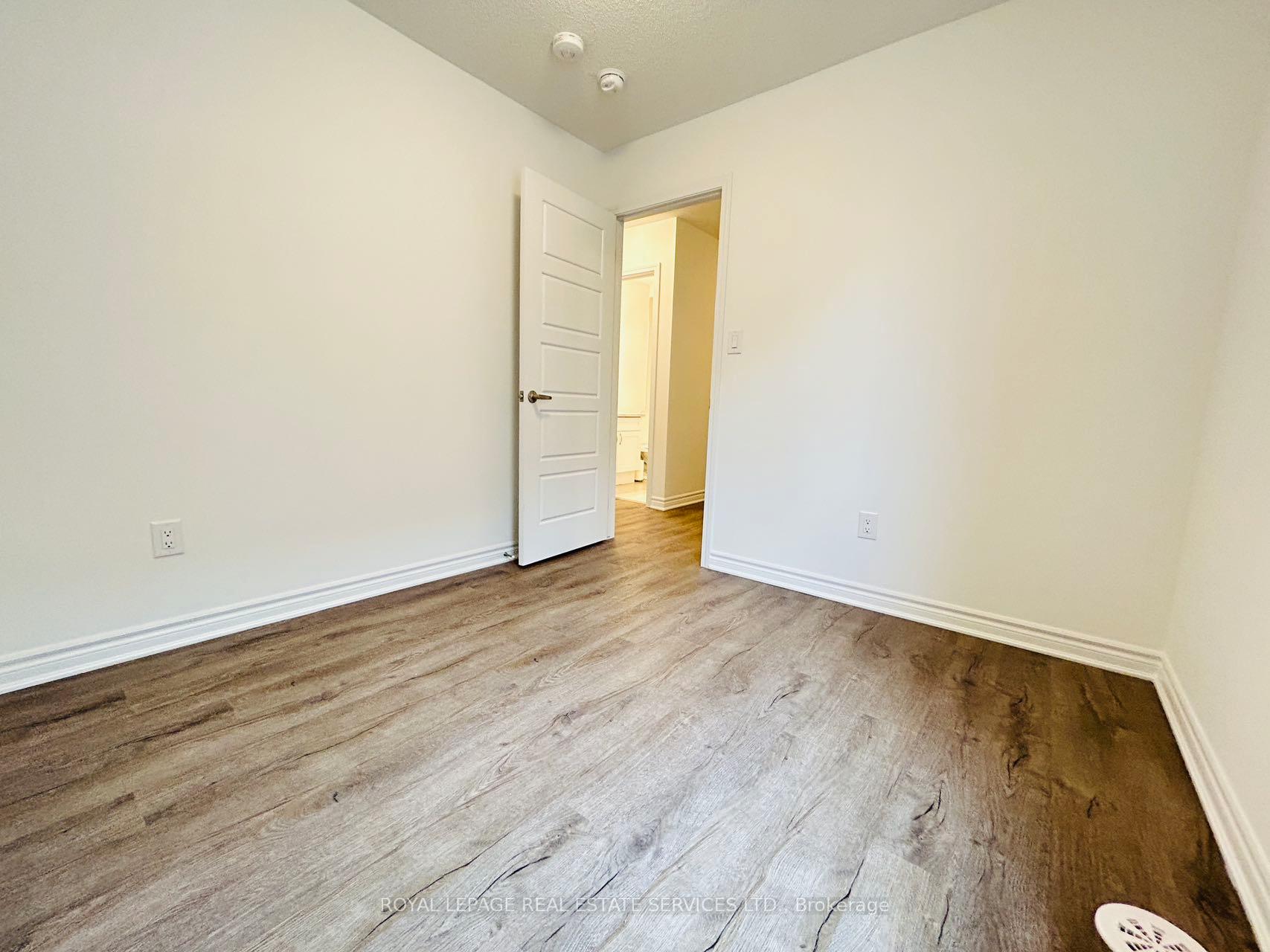 Photo 19 of 1577 Moira Crescent, Milton, Bowes — HOMEH
