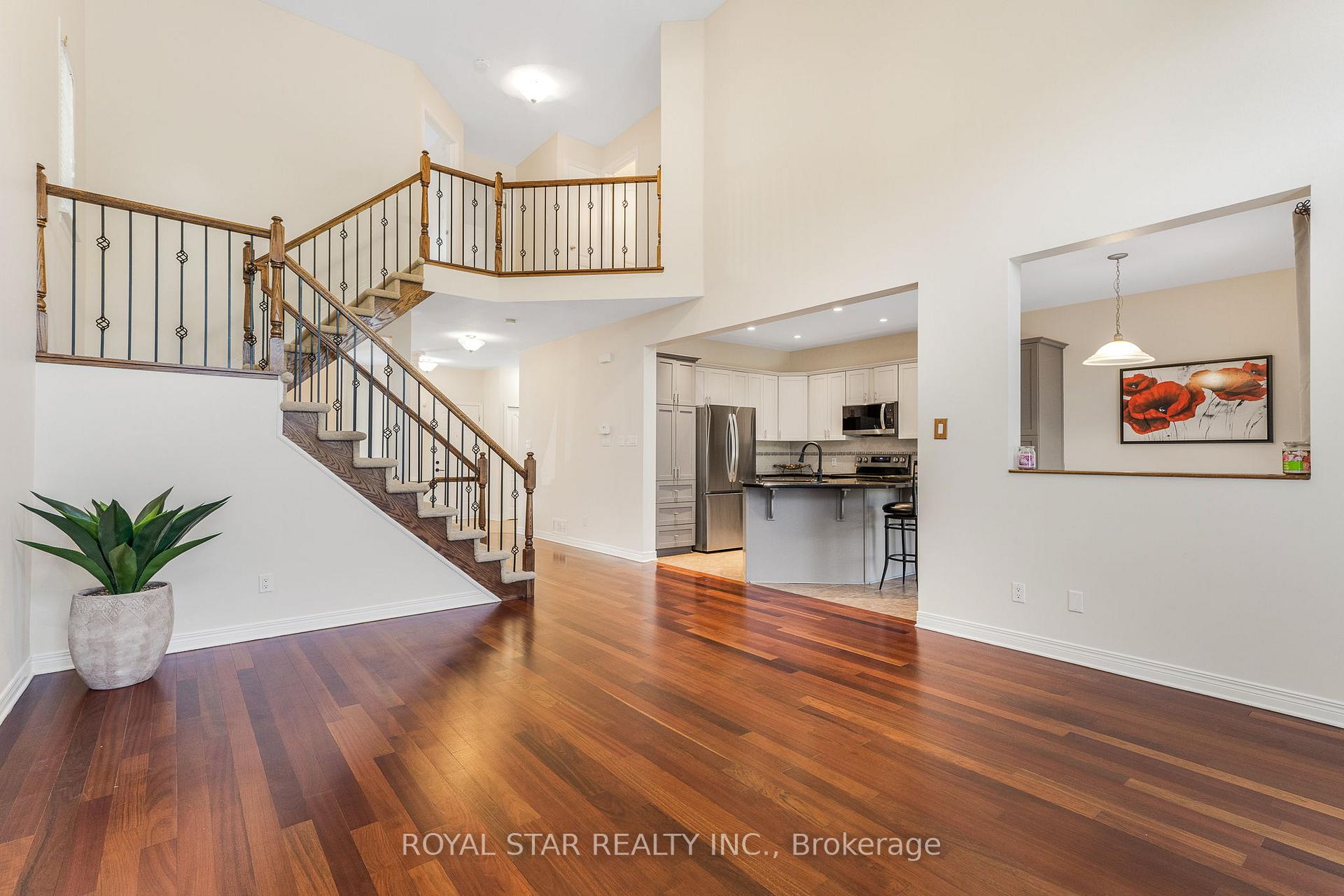 Photo 10 of 846 Feather Moss Way, Ottawa, Riverside South/Gloucester Glen — HOMEH