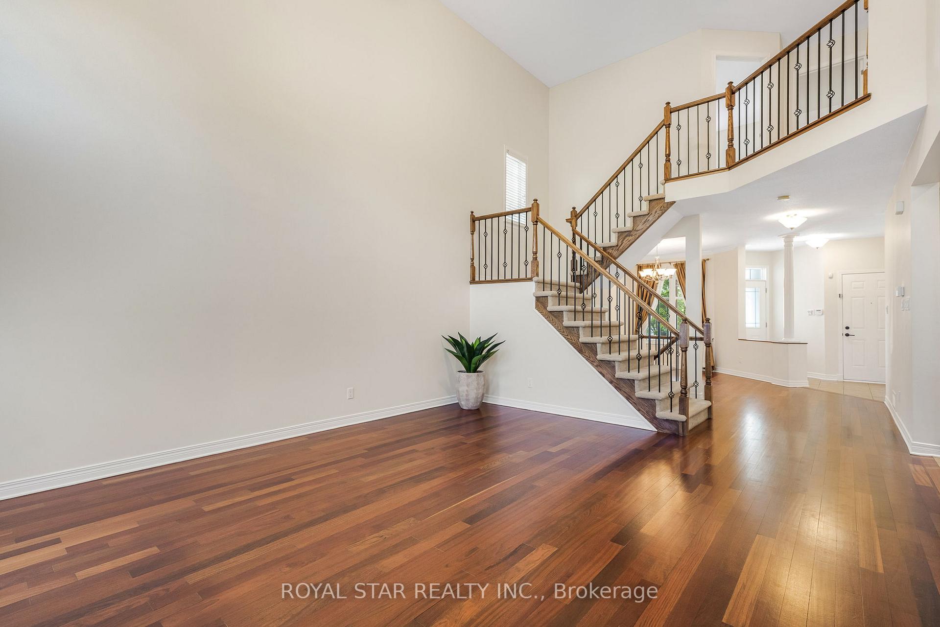 Photo 11 of 846 Feather Moss Way, Ottawa, Riverside South/Gloucester Glen — HOMEH
