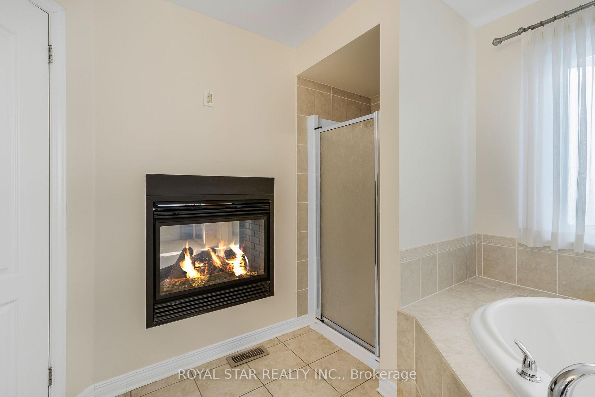 Photo 25 of 846 Feather Moss Way, Ottawa, Riverside South/Gloucester Glen — HOMEH