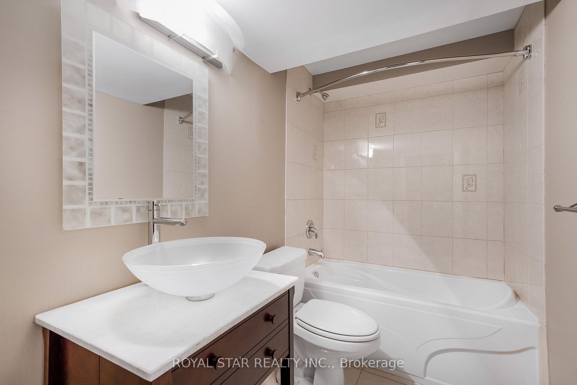 Photo 29 of 846 Feather Moss Way, Ottawa, Riverside South/Gloucester Glen — HOMEH