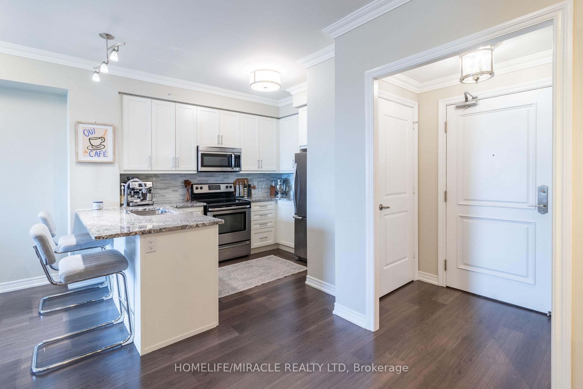 Photo 5 of Unit 1410, 9255 Jane Street, Vaughan, Maple — HOMEH