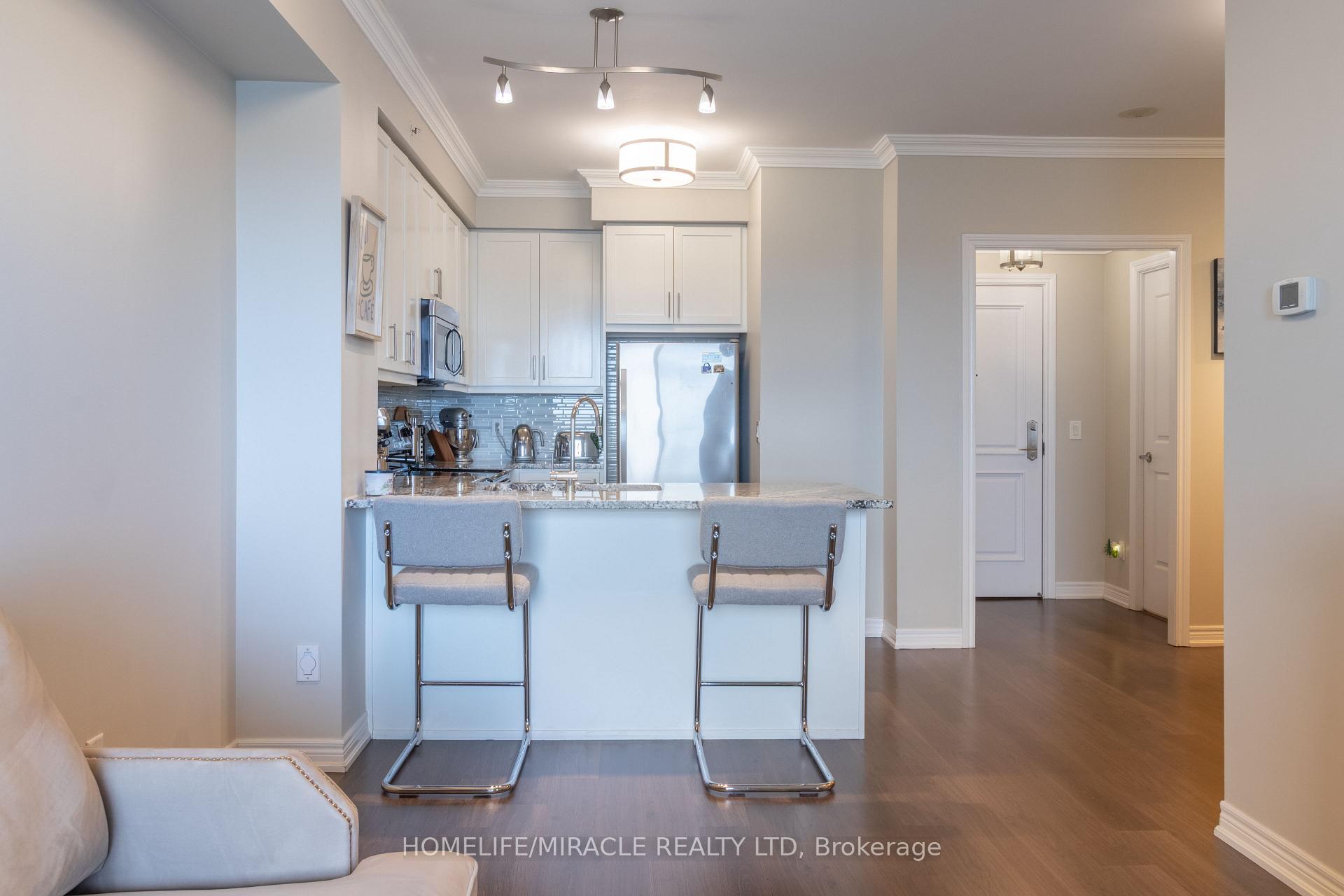 Photo 7 of Unit 1410, 9255 Jane Street, Vaughan, Maple — HOMEH