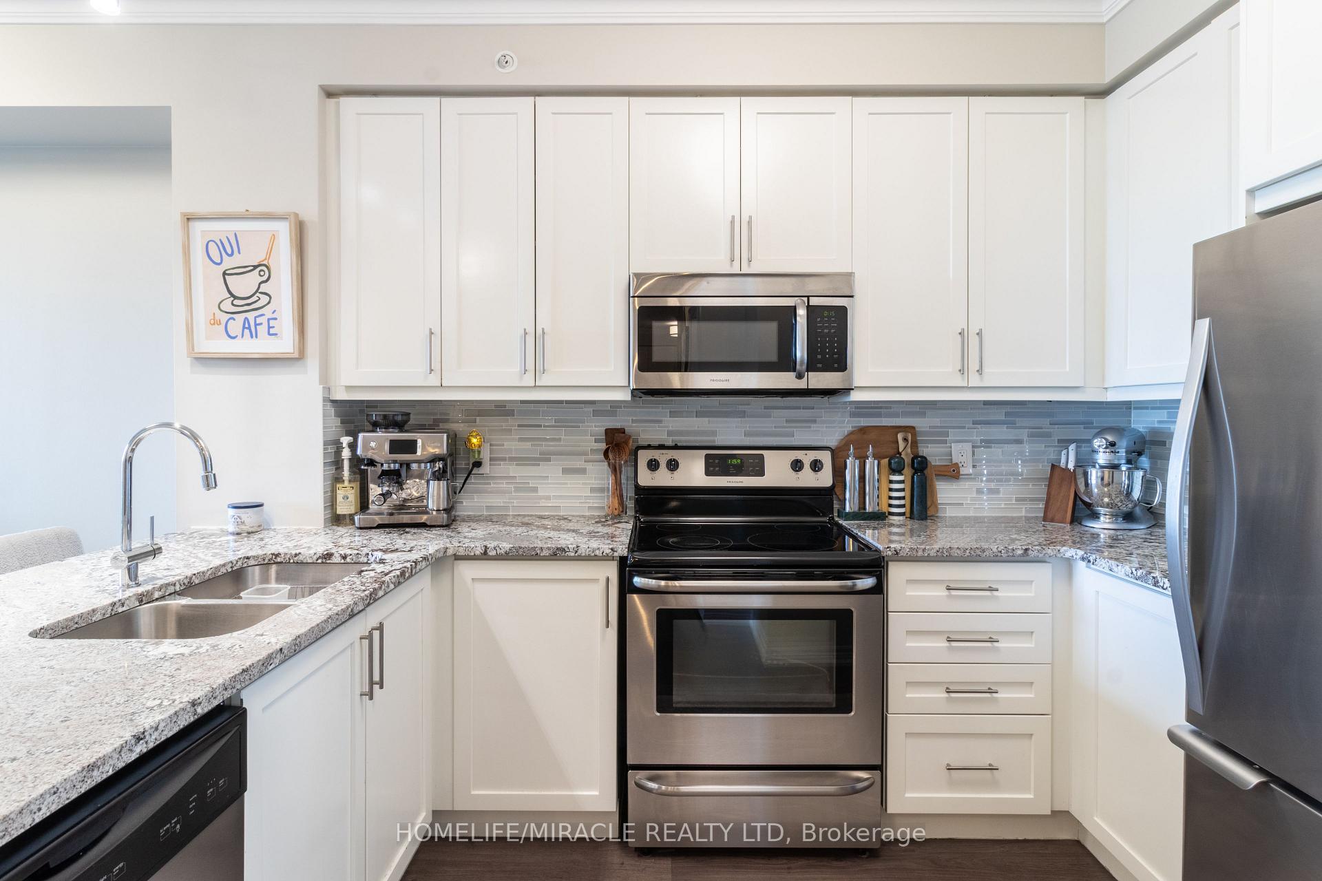 Photo 9 of Unit 1410, 9255 Jane Street, Vaughan, Maple — HOMEH