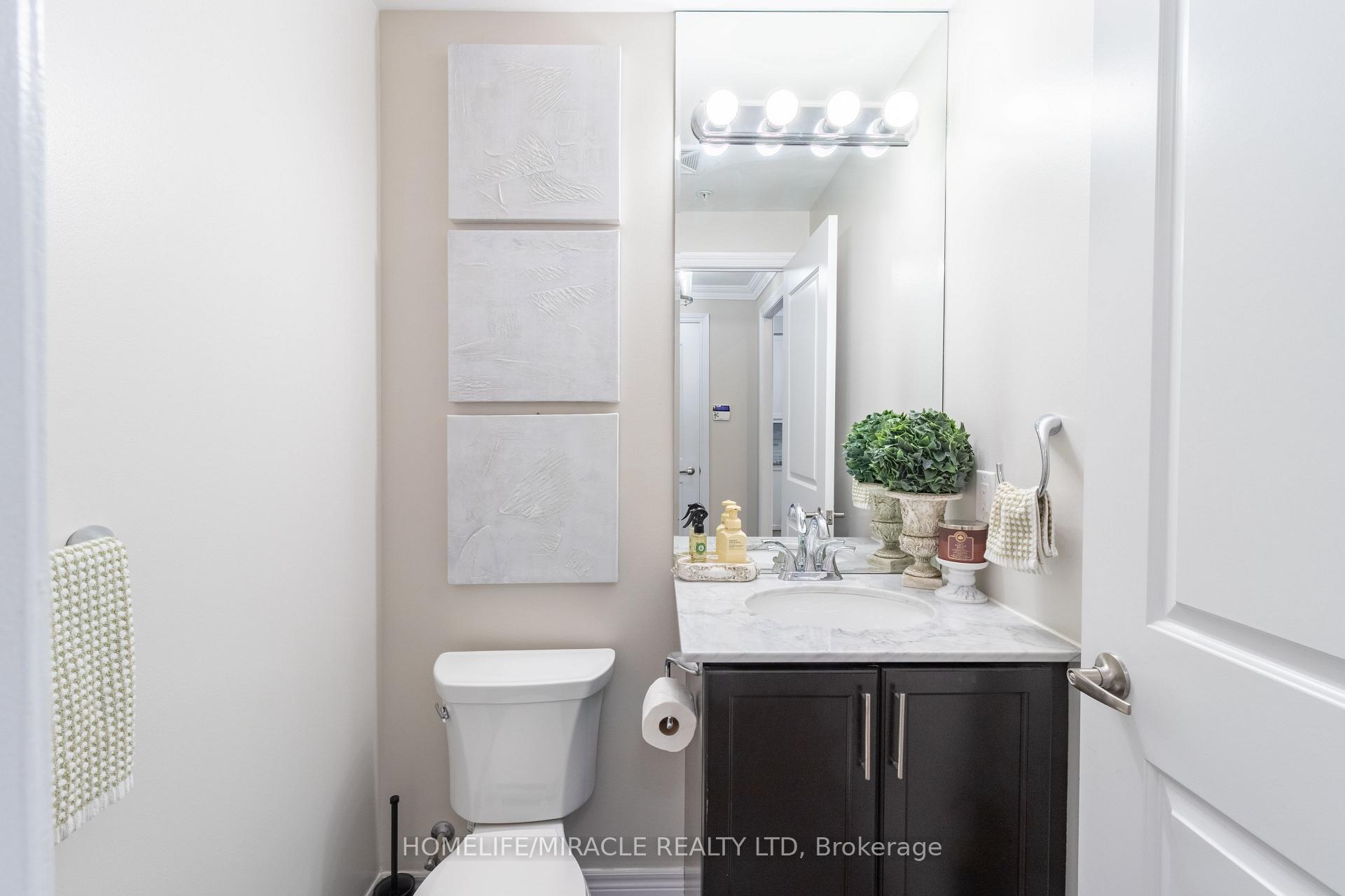 Photo 11 of Unit 1410, 9255 Jane Street, Vaughan, Maple — HOMEH