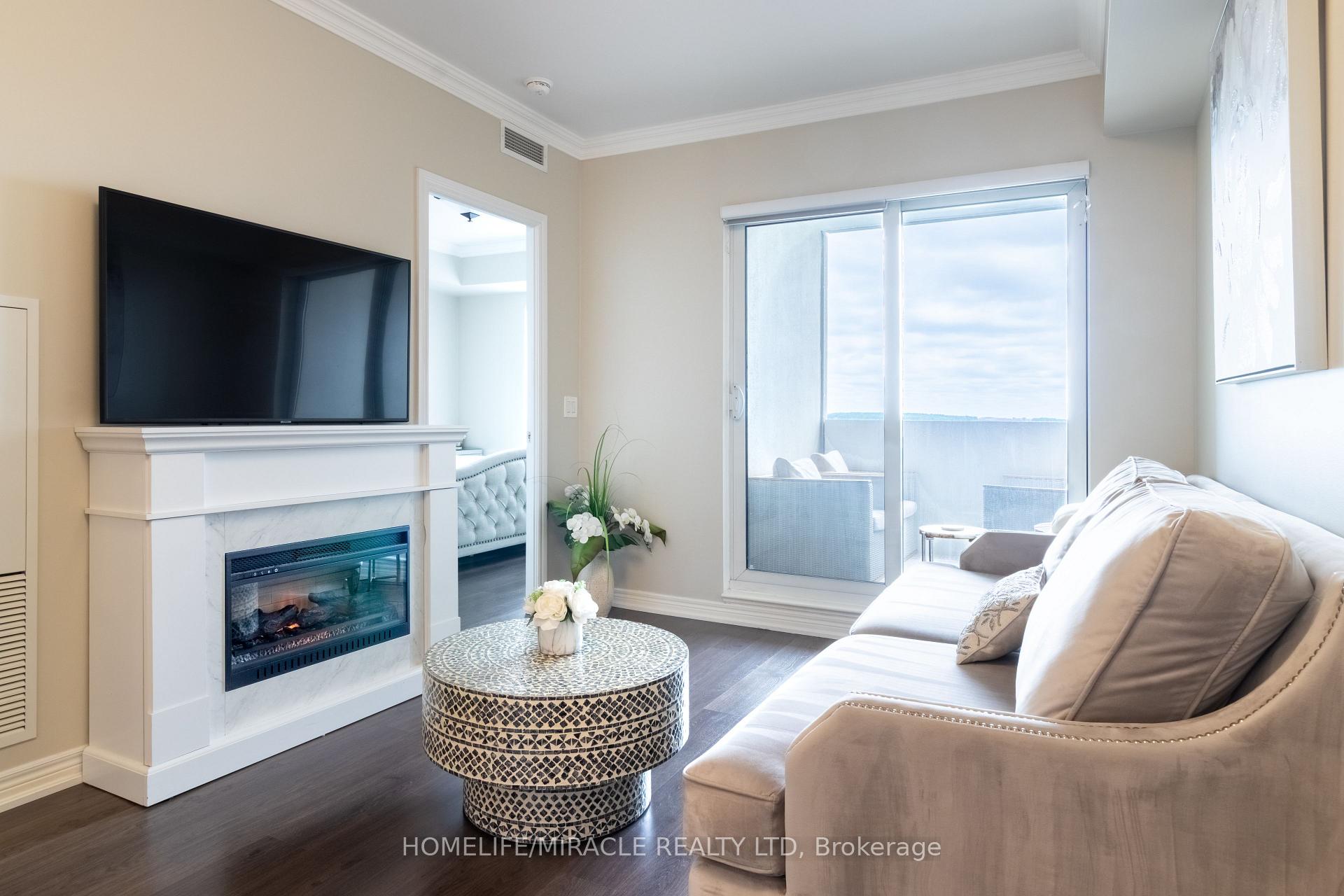Photo 14 of Unit 1410, 9255 Jane Street, Vaughan, Maple — HOMEH