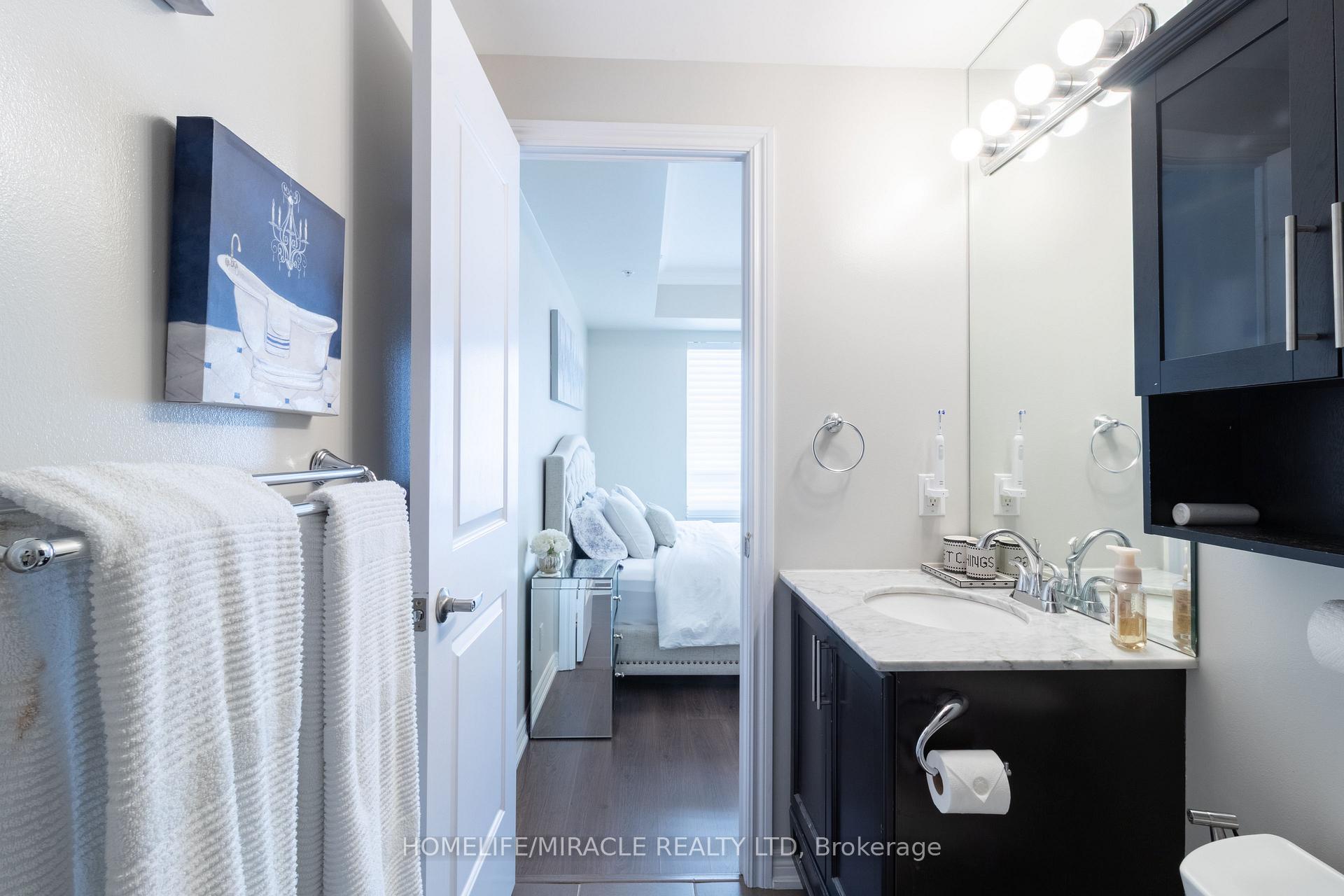 Photo 18 of Unit 1410, 9255 Jane Street, Vaughan, Maple — HOMEH