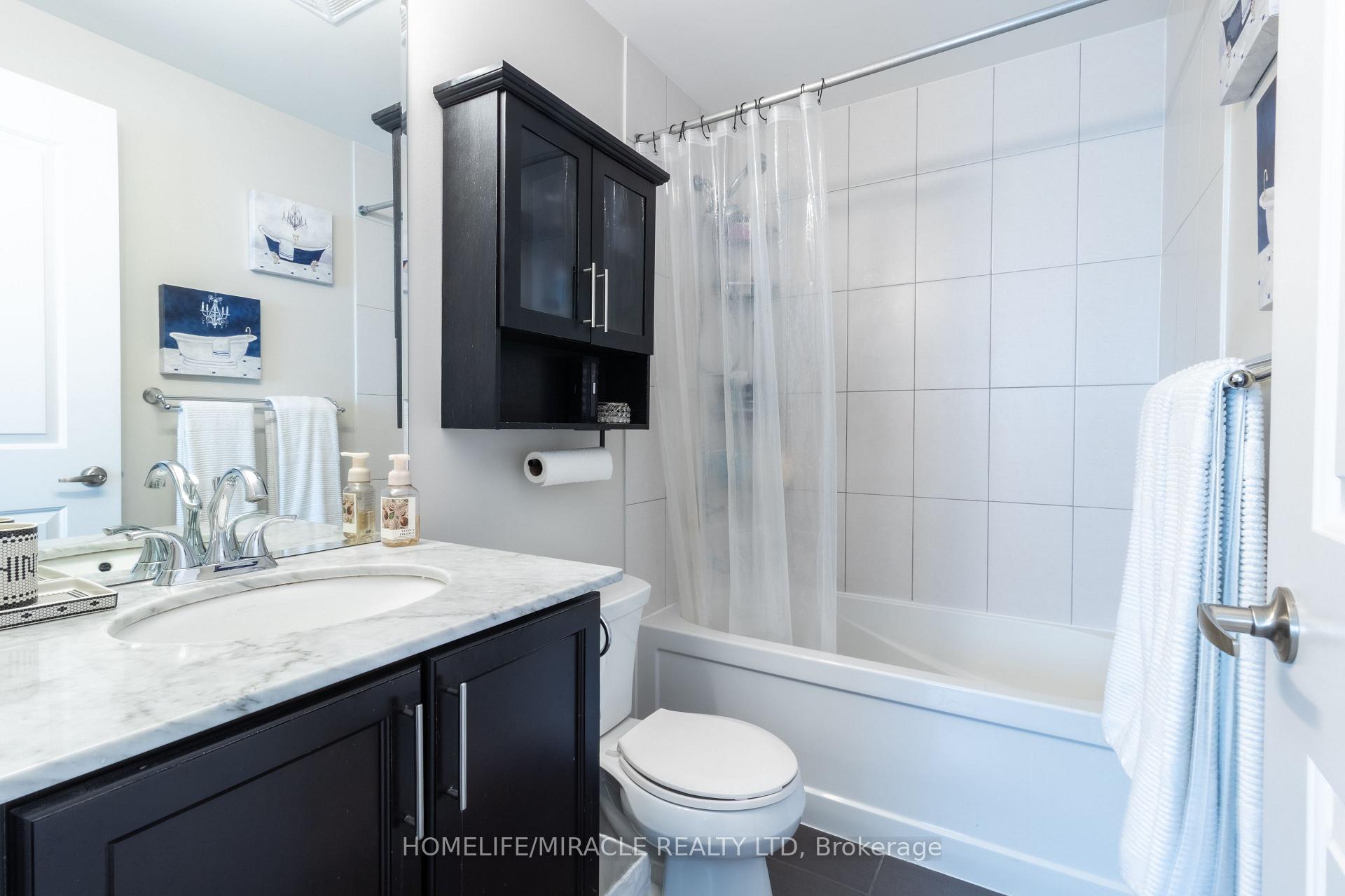 Photo 19 of Unit 1410, 9255 Jane Street, Vaughan, Maple — HOMEH