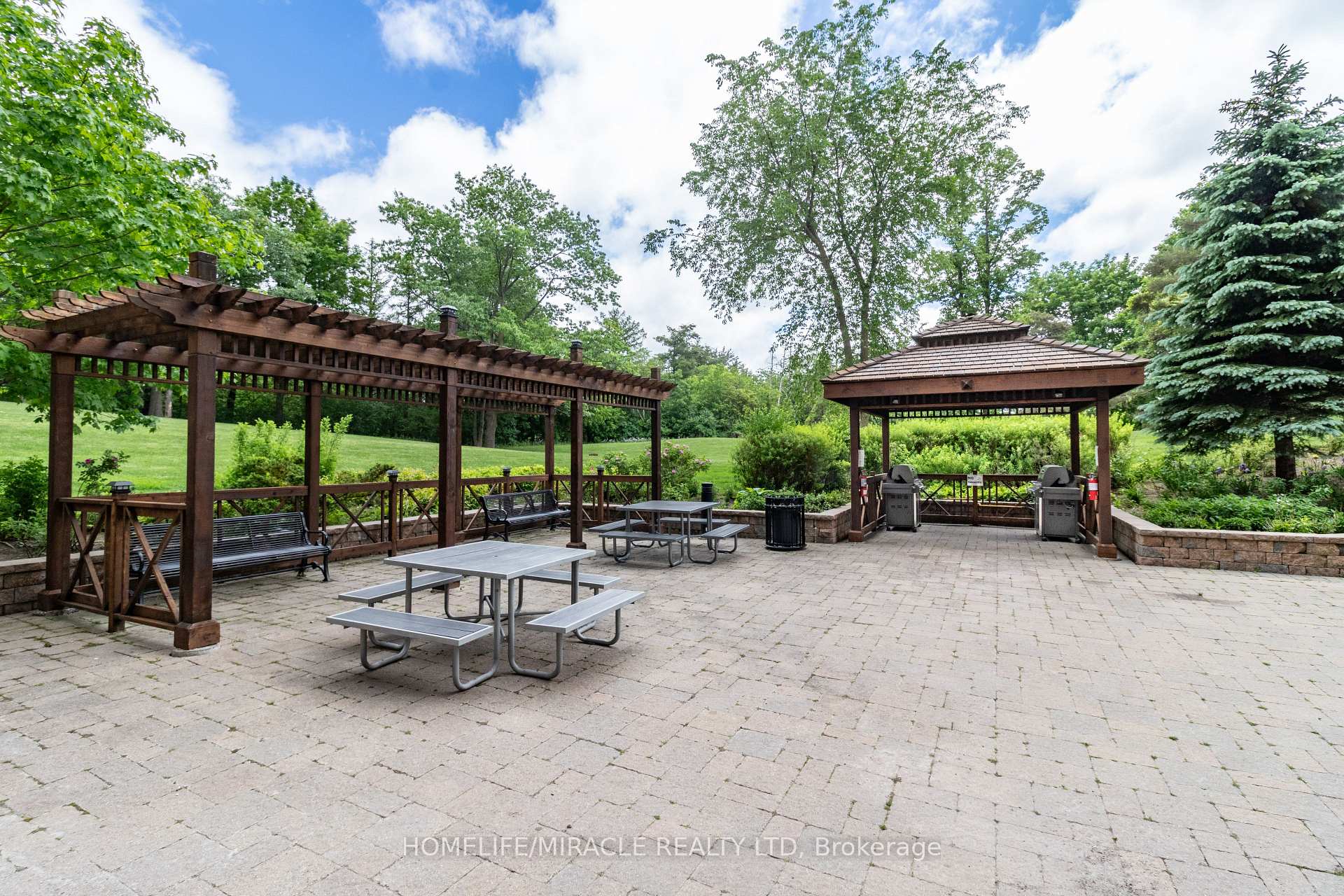 Photo 25 of Unit 1410, 9255 Jane Street, Vaughan, Maple — HOMEH