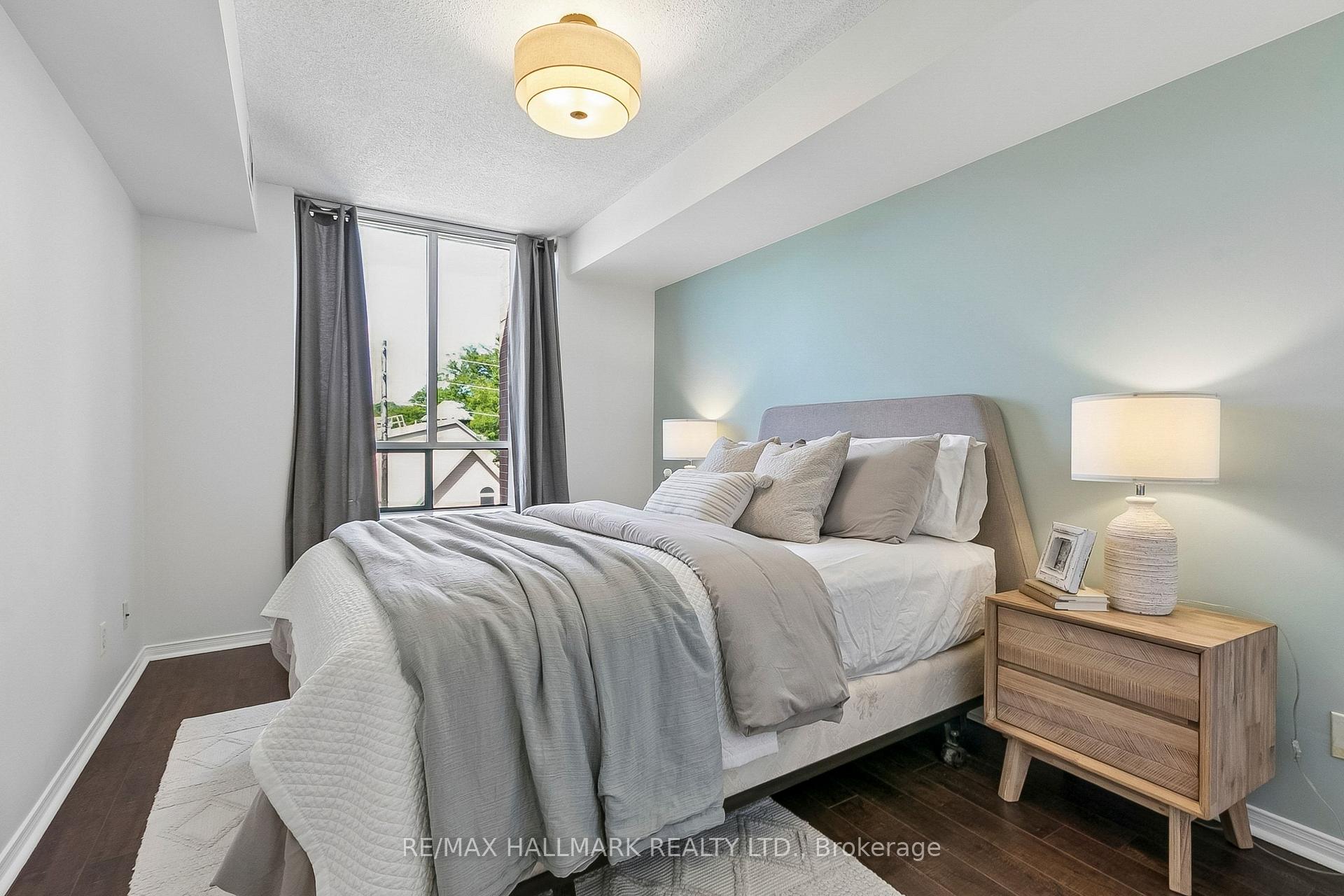 Photo 10 of Unit 418, 1733 Queen Street E, Toronto, The Beaches — HOMEH