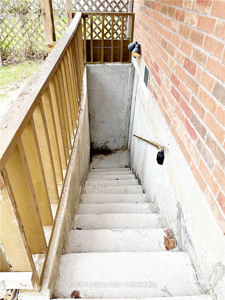 Photo 9 of Unit Lower, 73 Harry Blaylock Drive, Markham, Greensborough — HOMEH