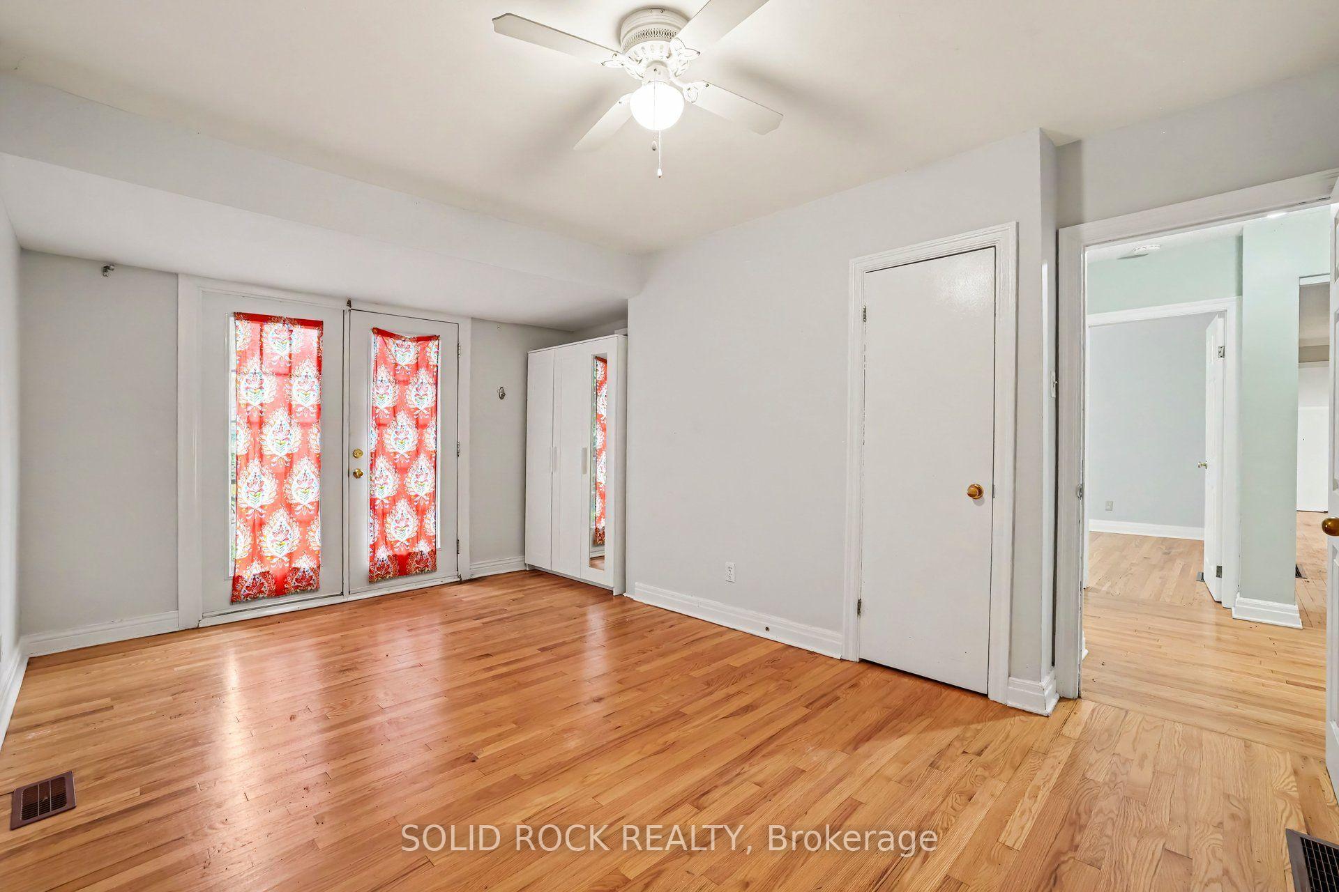 Photo 16 of 889 Mountainview Avenue, Ottawa, Whitehaven — HOMEH