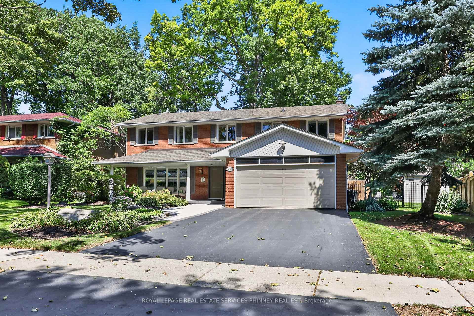 Photo 1 of 3708 Beechollow Crescent, Mississauga, Applewood — HOMEH