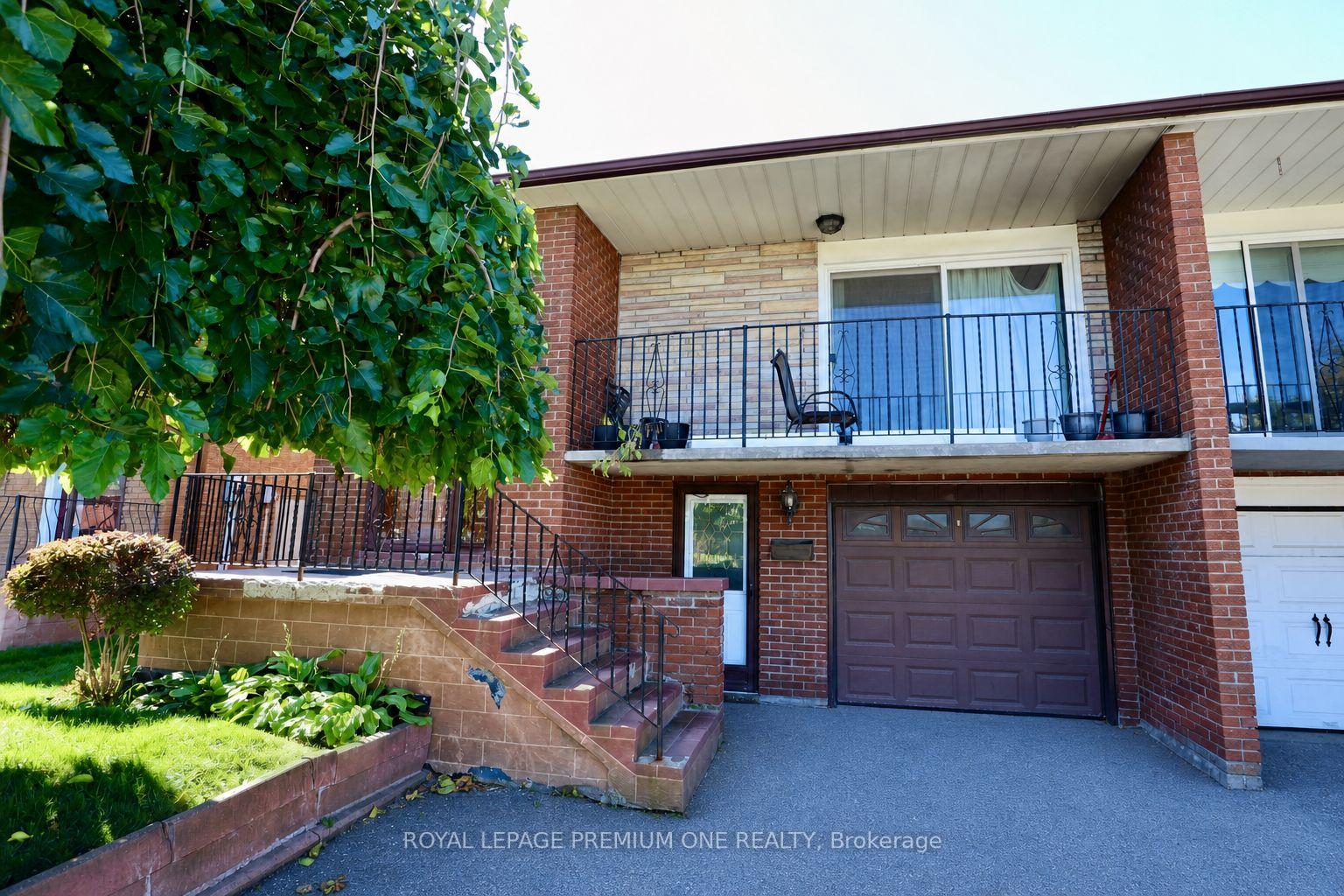 Photo 5 of 26 Royal Salisbury Way, Brampton, Madoc — HOMEH