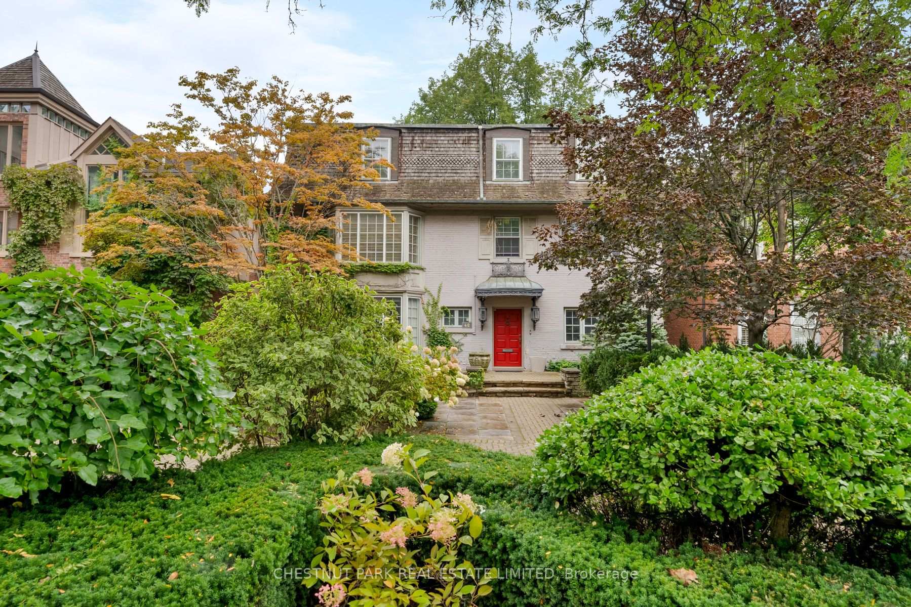 Photo 2 of 42 Crescent Road, Toronto, Rosedale-Moore Park — HOMEH