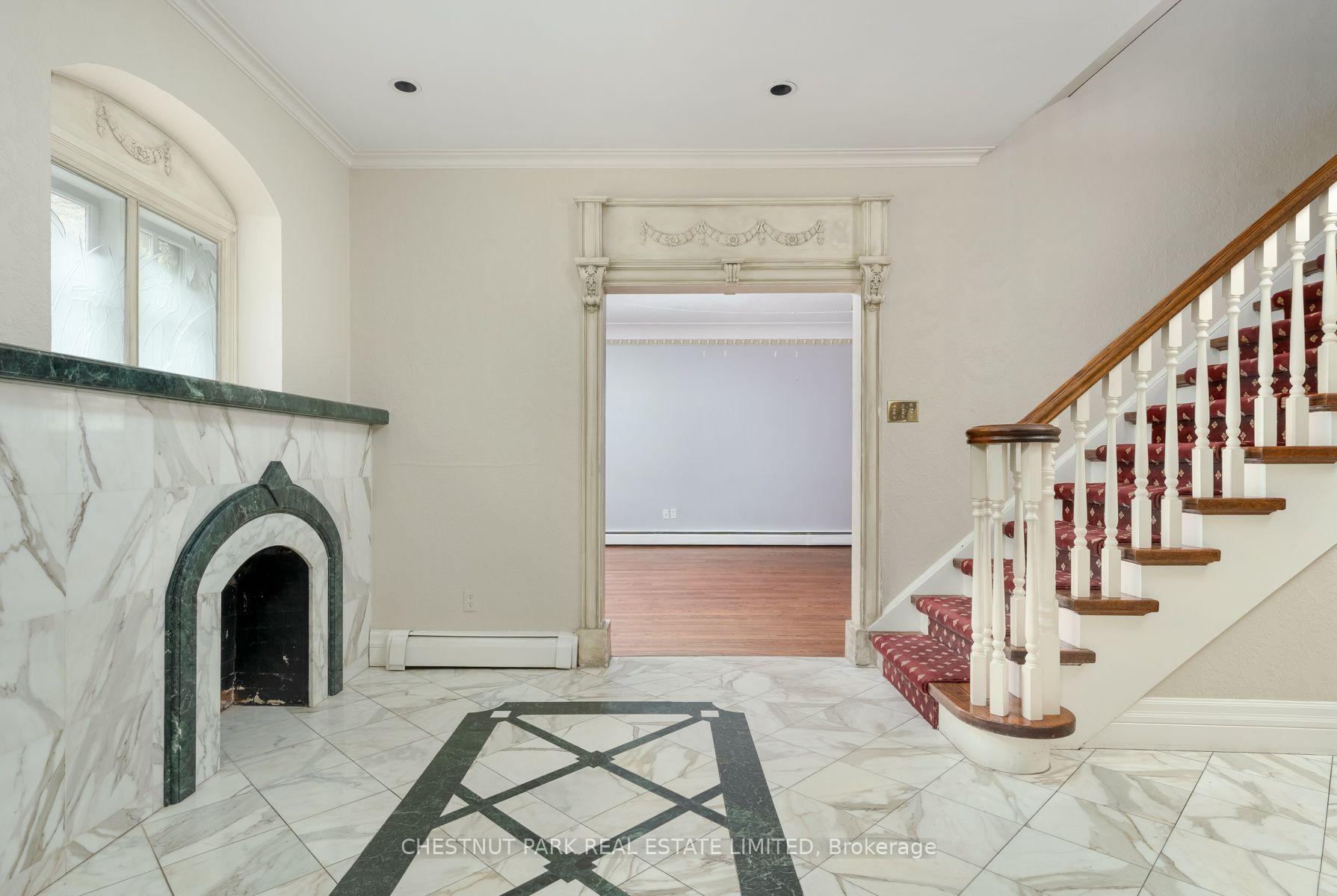 Photo 6 of 42 Crescent Road, Toronto, Rosedale-Moore Park — HOMEH