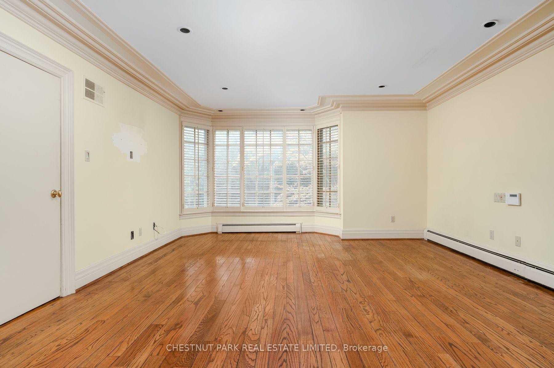 Photo 26 of 42 Crescent Road, Toronto, Rosedale-Moore Park — HOMEH